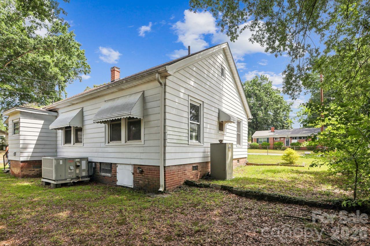 1010 Desoto Avenue Property Photo 37