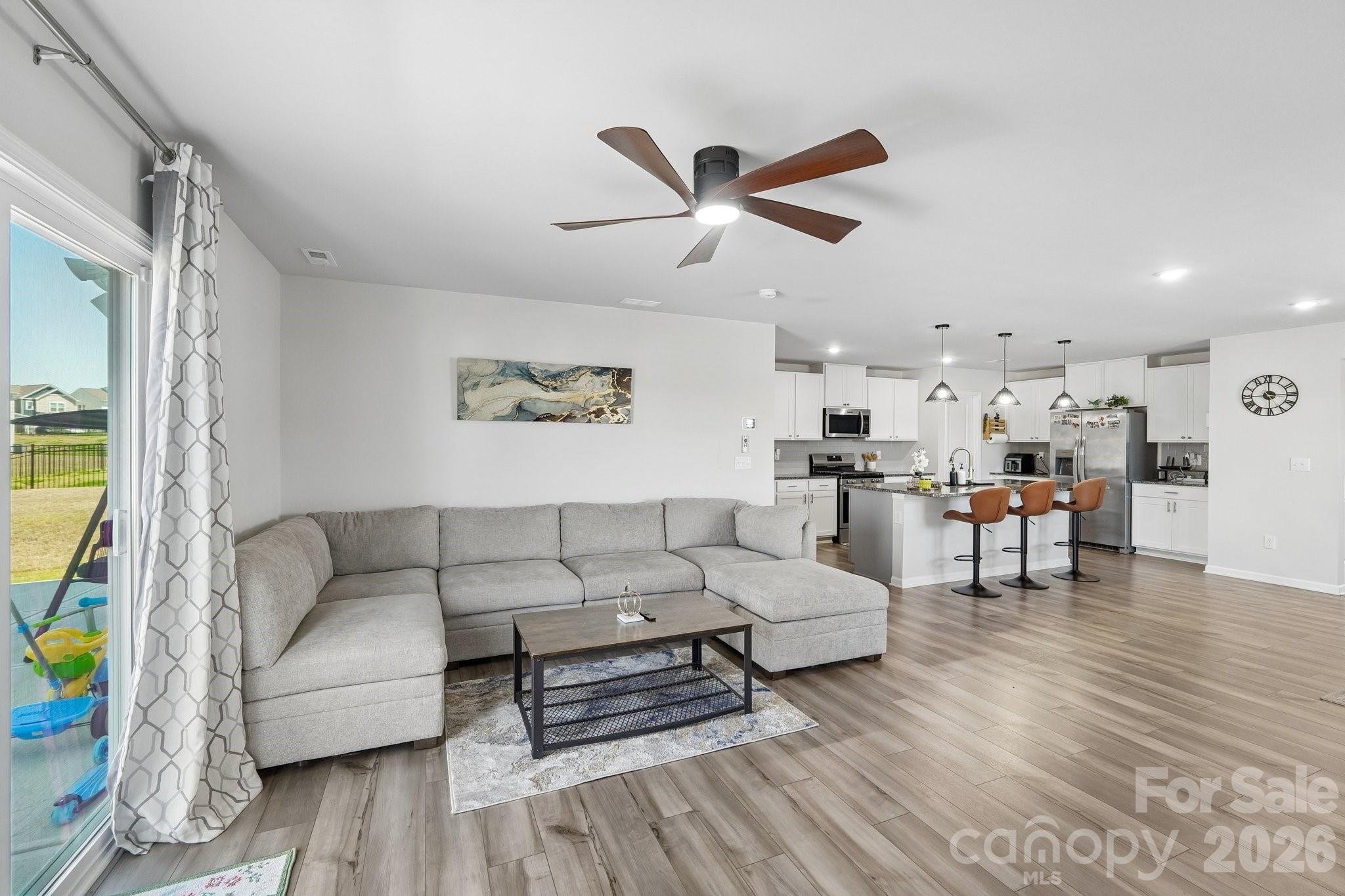 15142 Windy Plains Road Property Photo 9