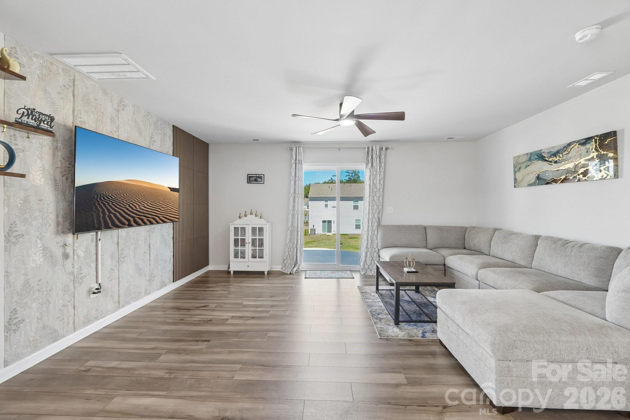 15142 Windy Plains Road Property Photo 10