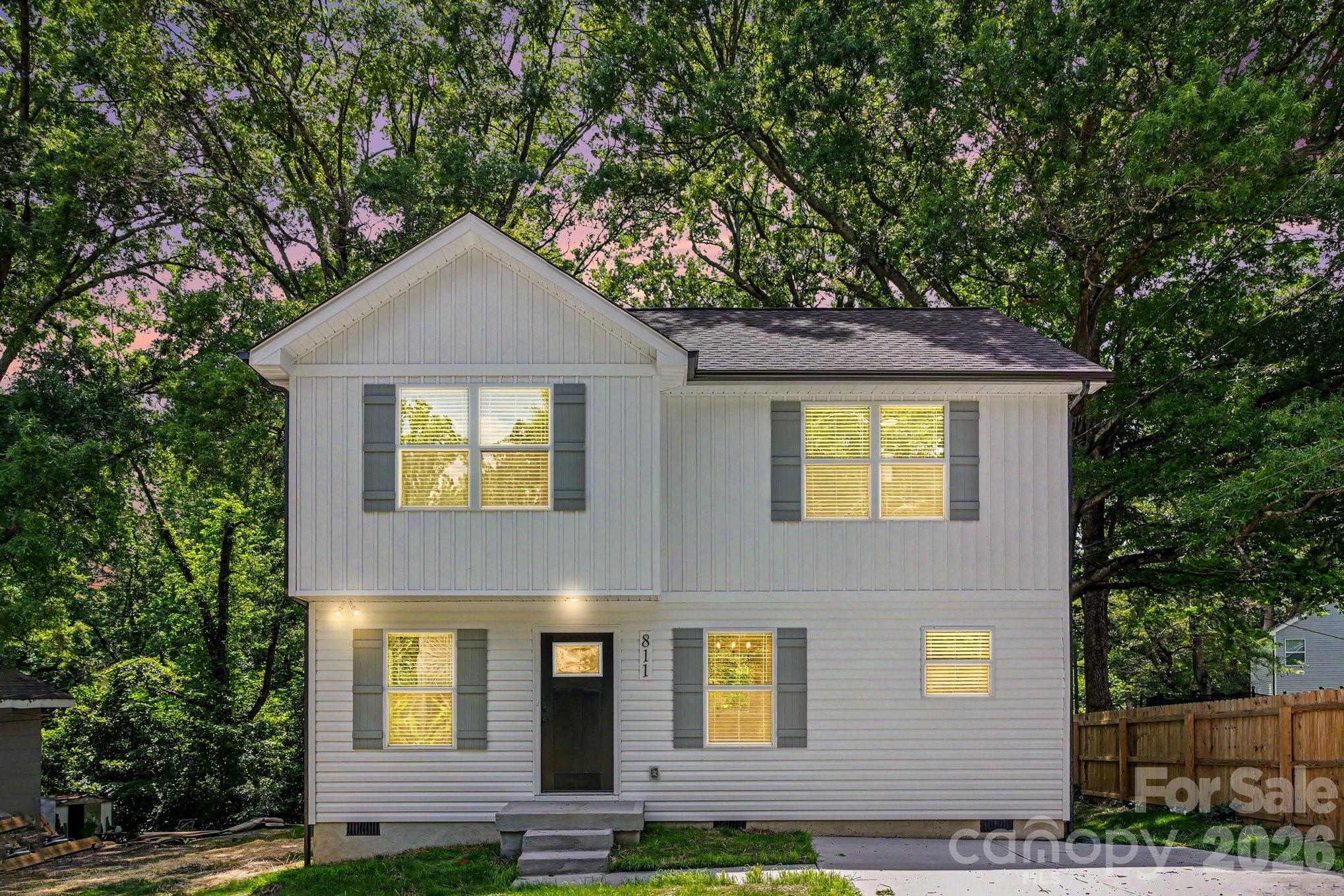 811 Evening Shade Lane