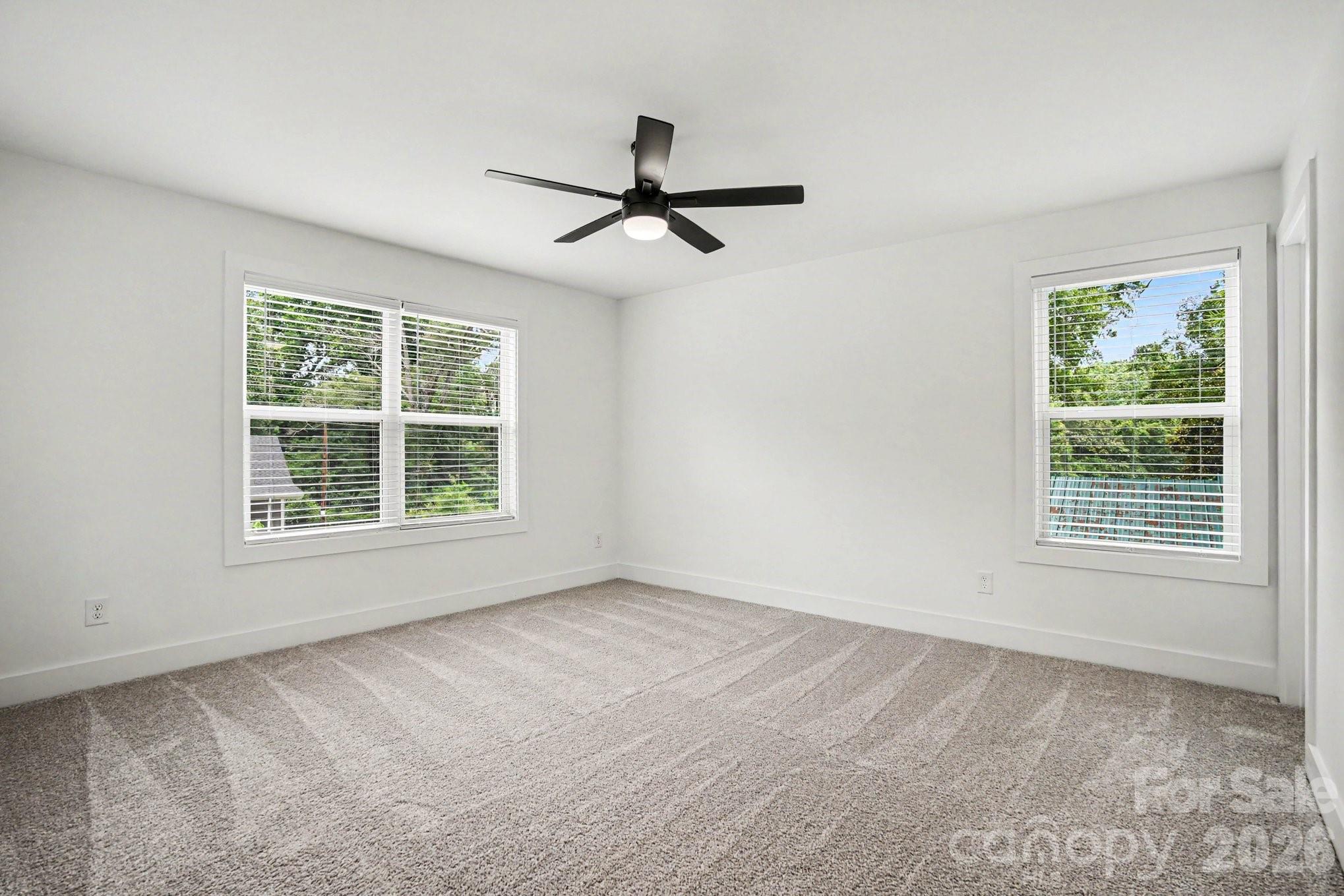 811 Evening Shade Lane Property Photo 15