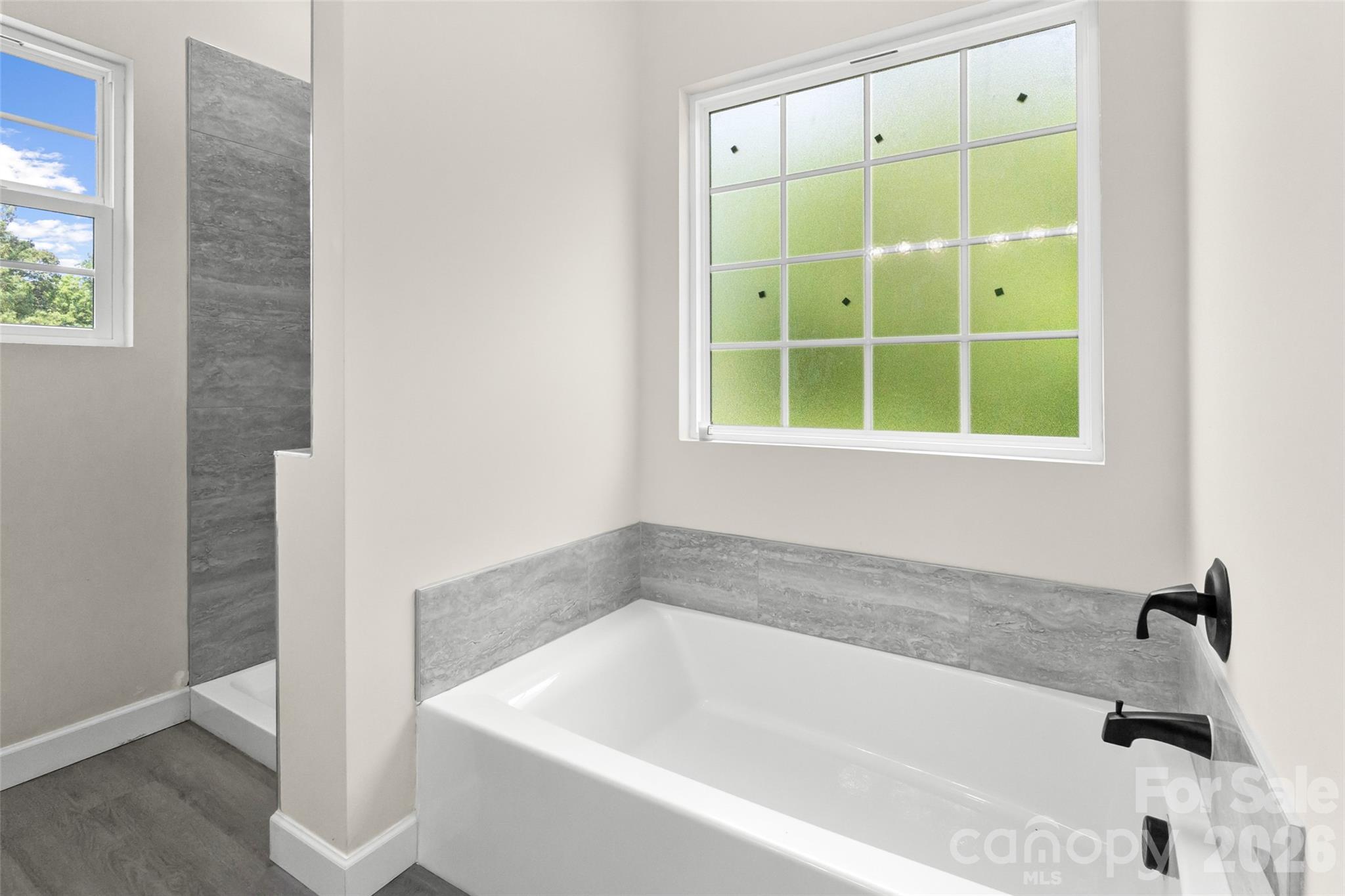 208 Nottingham Drive Property Photo 16