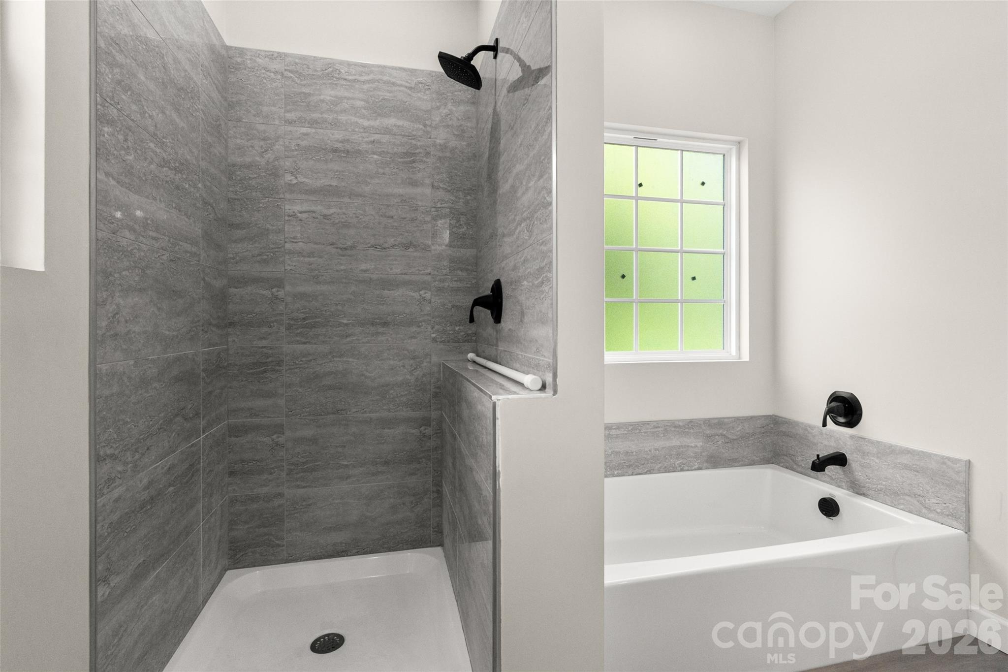 208 Nottingham Drive Property Photo 17