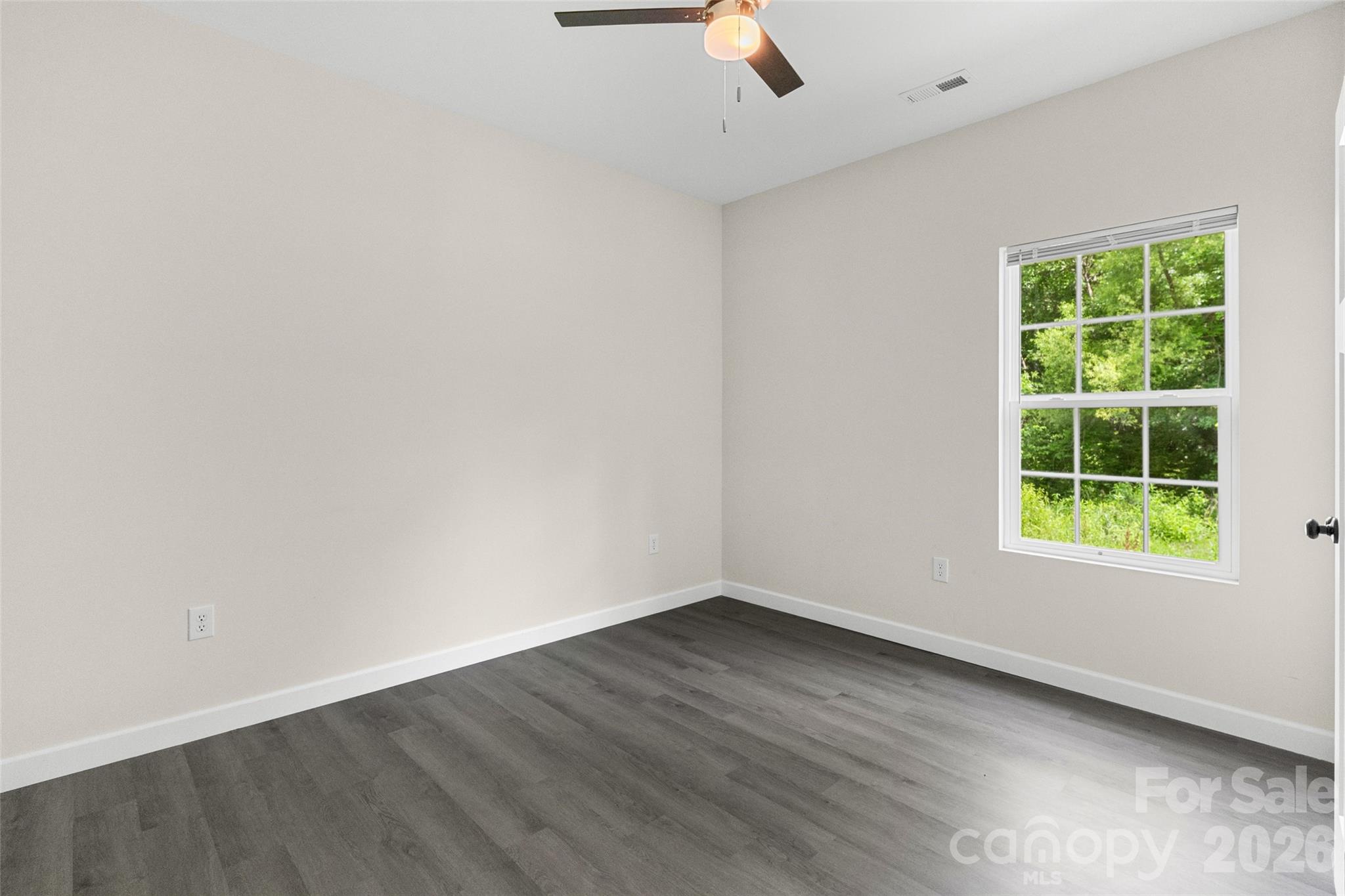 208 Nottingham Drive Property Photo 20