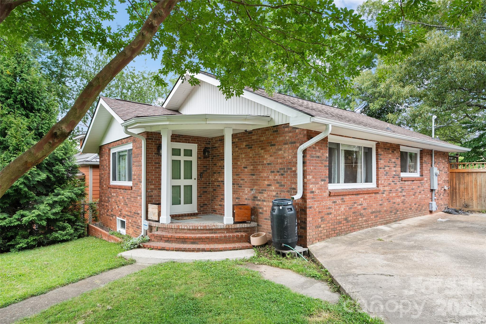 155 Michigan Avenue Property Photo 1