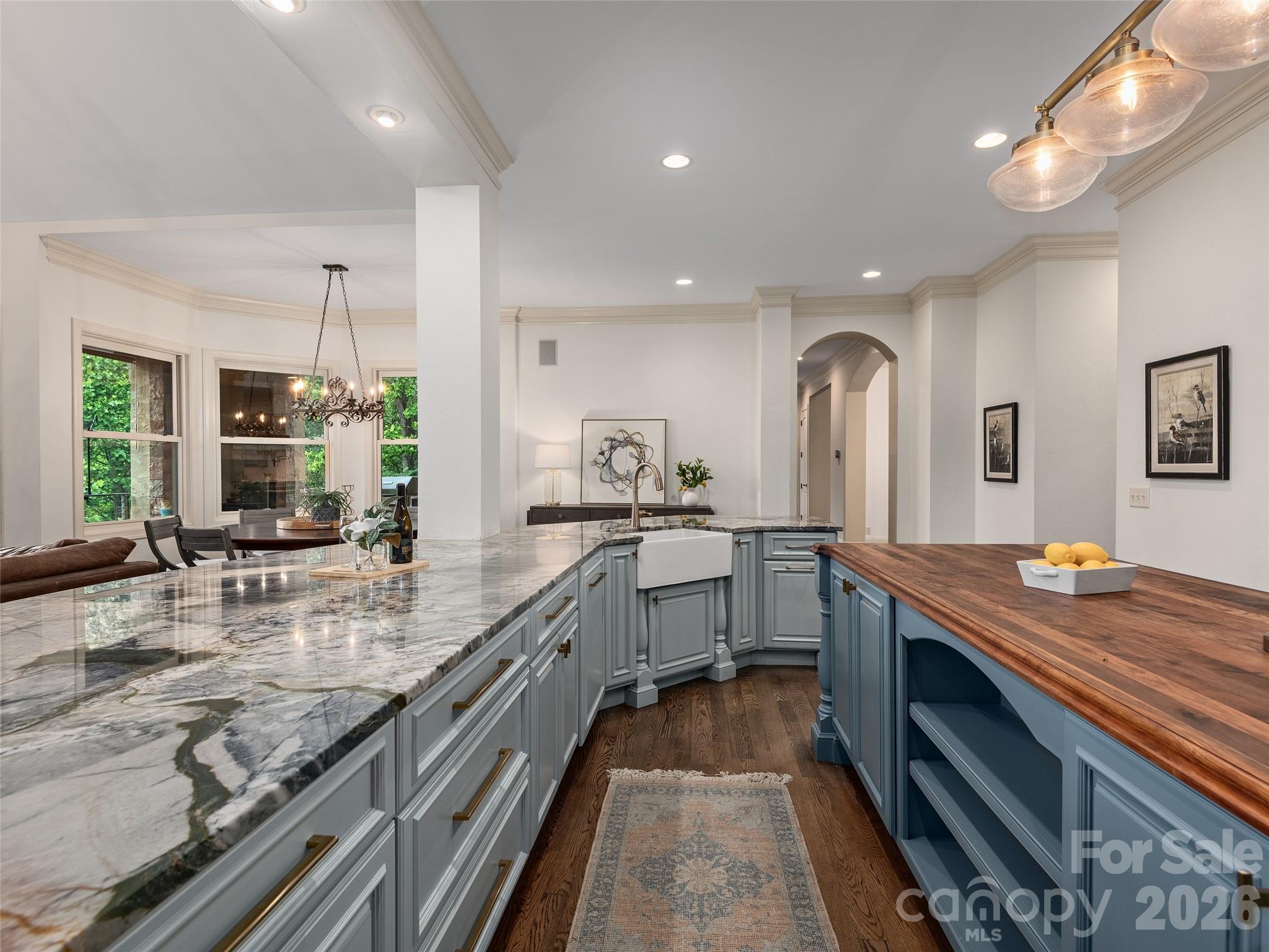 433 Coopers Hawk Drive Property Photo 15