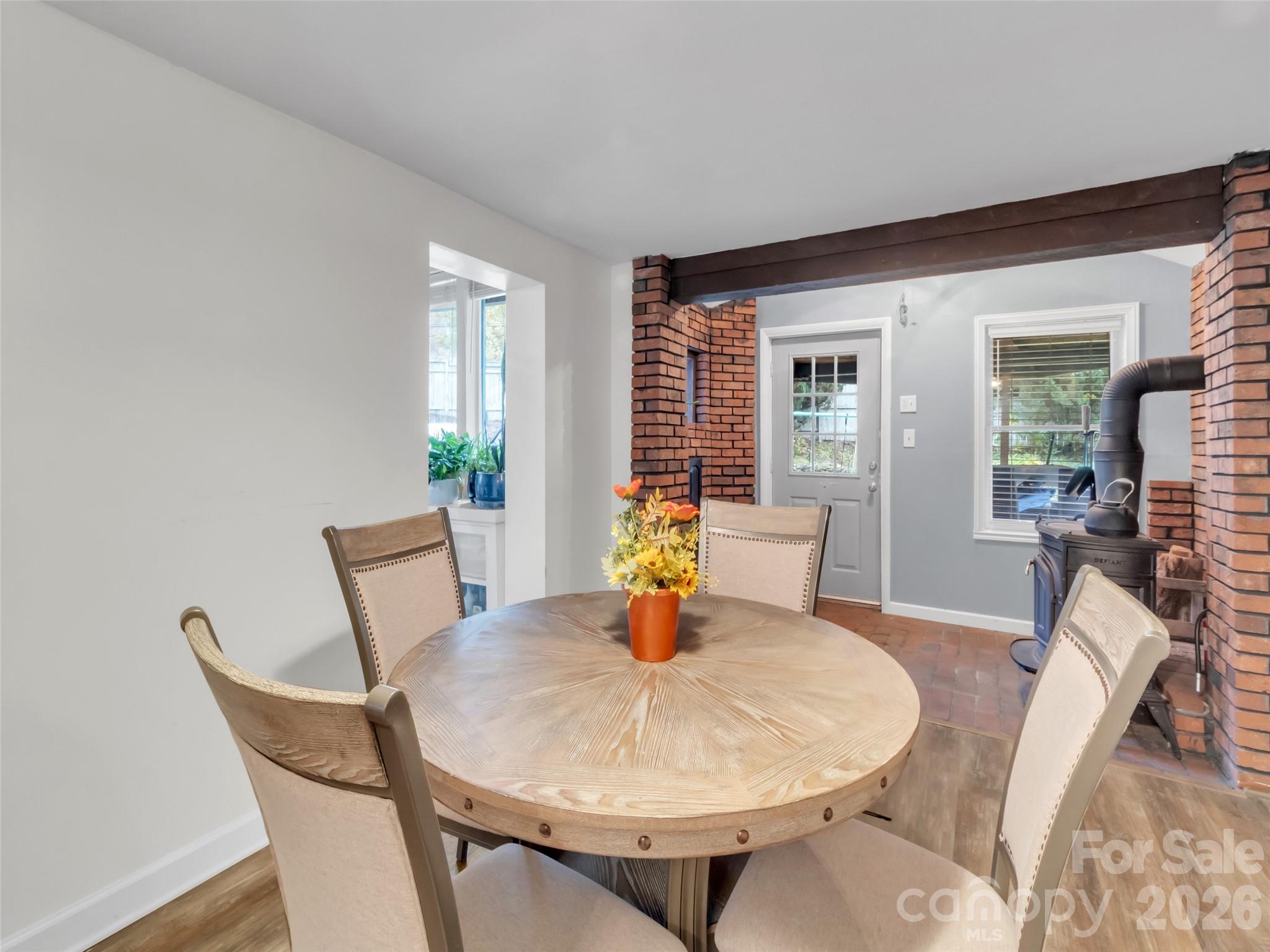 126 Arrowwood Way Property Photo 8