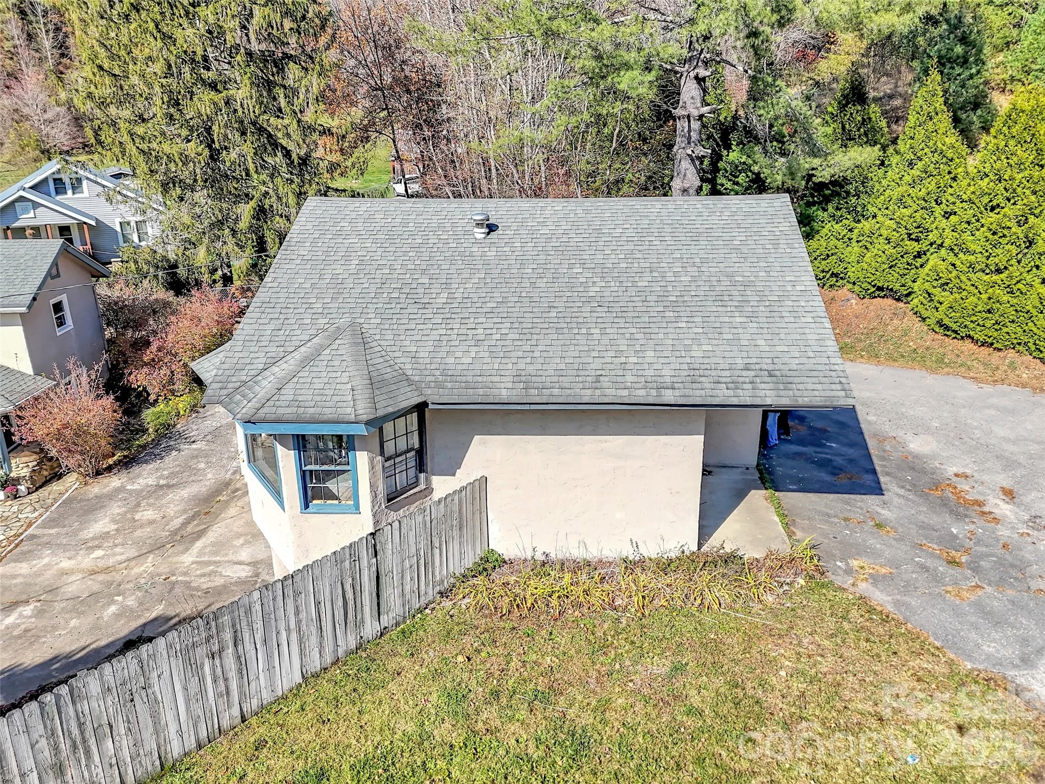 126 Arrowwood Way Property Photo 40