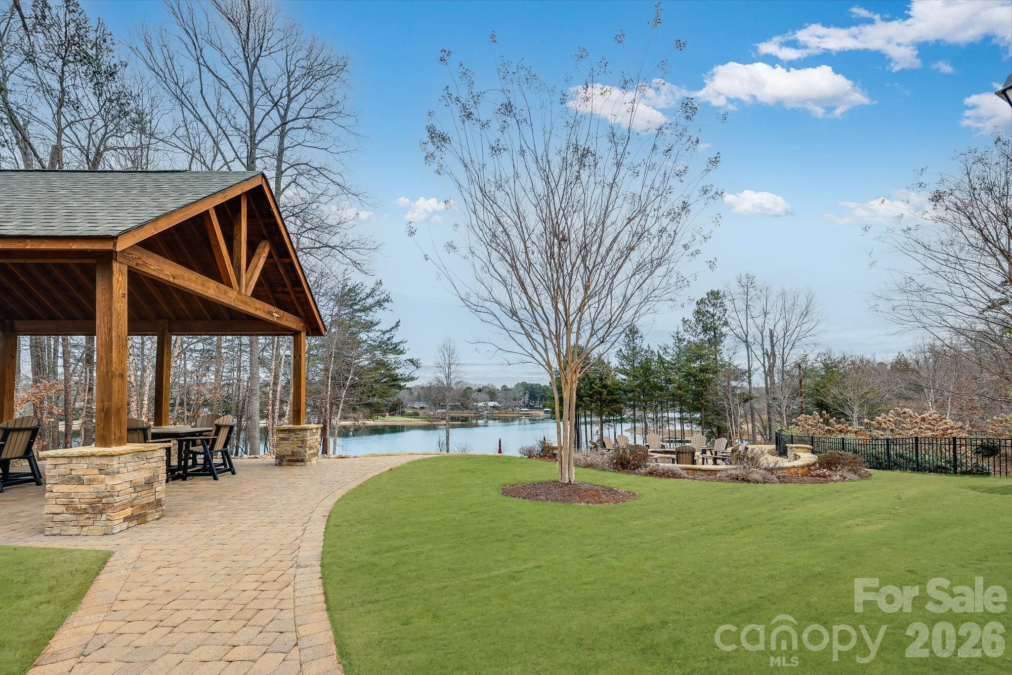 106 Nablus Trail B Property Photo 9