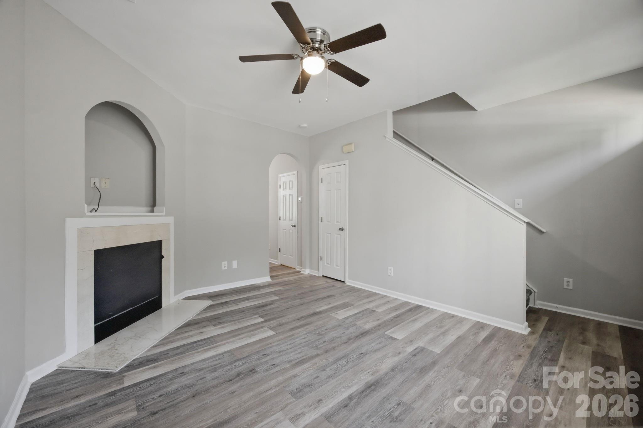 6123 Dane Drive Property Photo 4