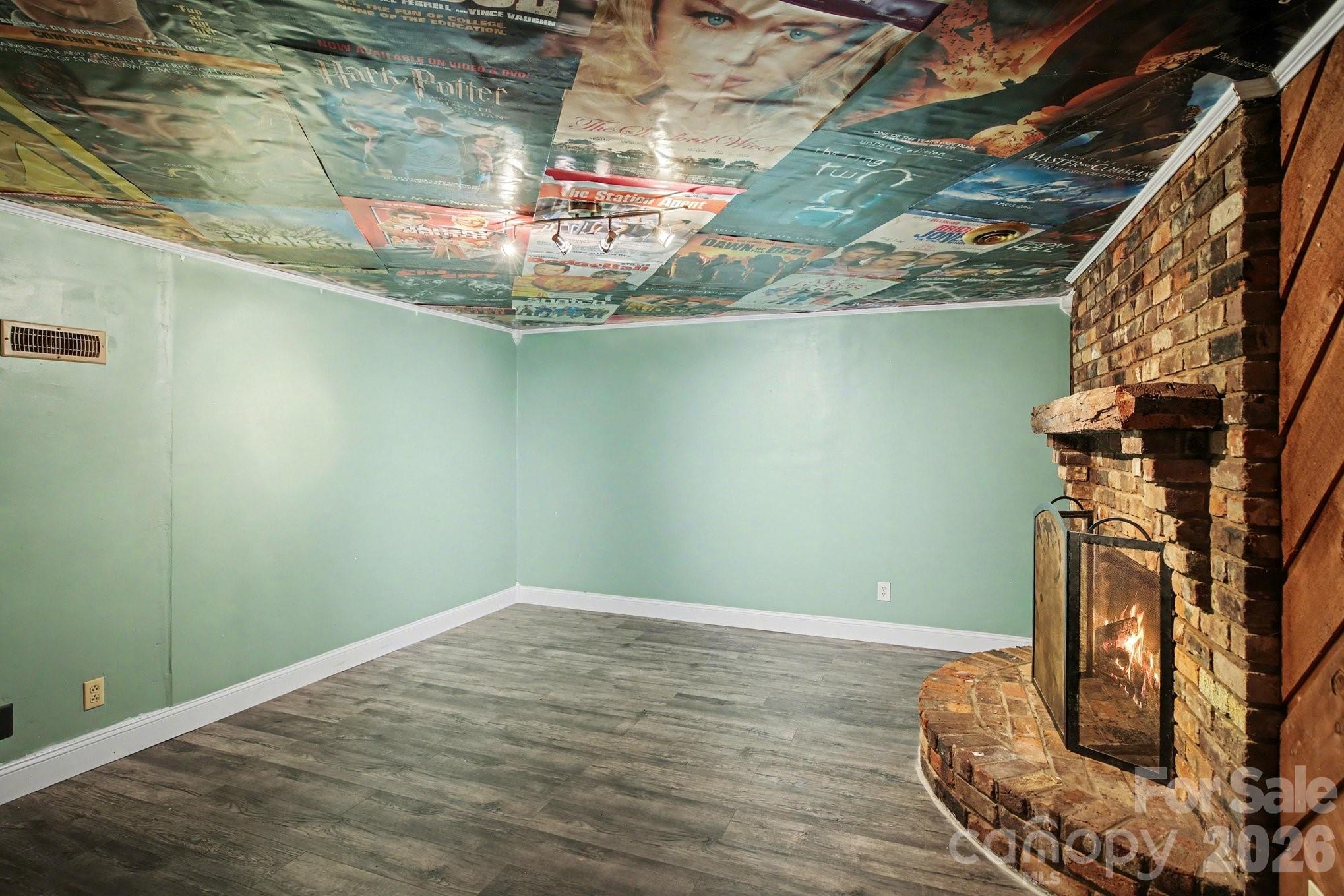 270 Oakland Avenue Property Photo 19