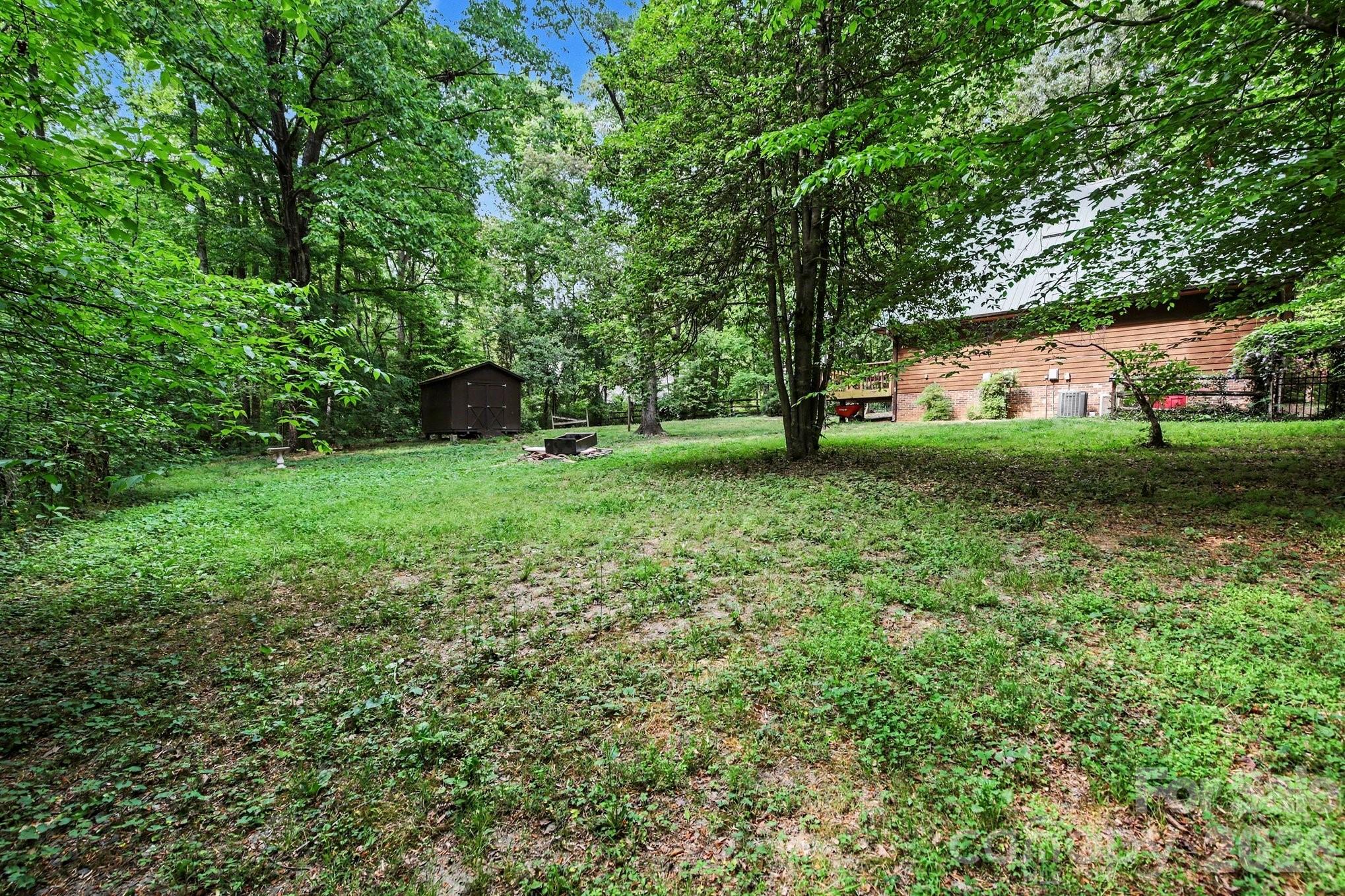 270 Oakland Avenue Property Photo 28