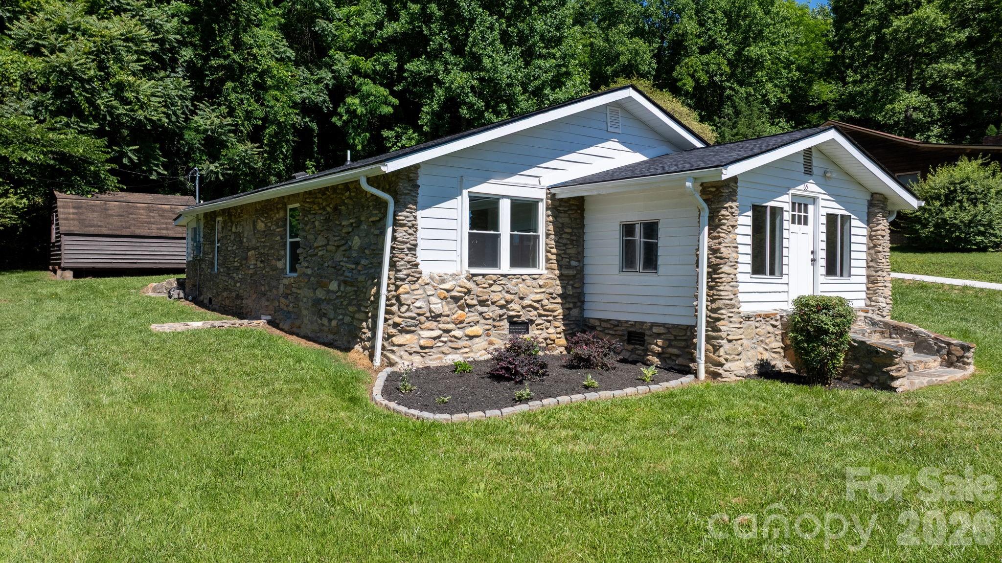 65 Mcdowell Street Property Photo 2