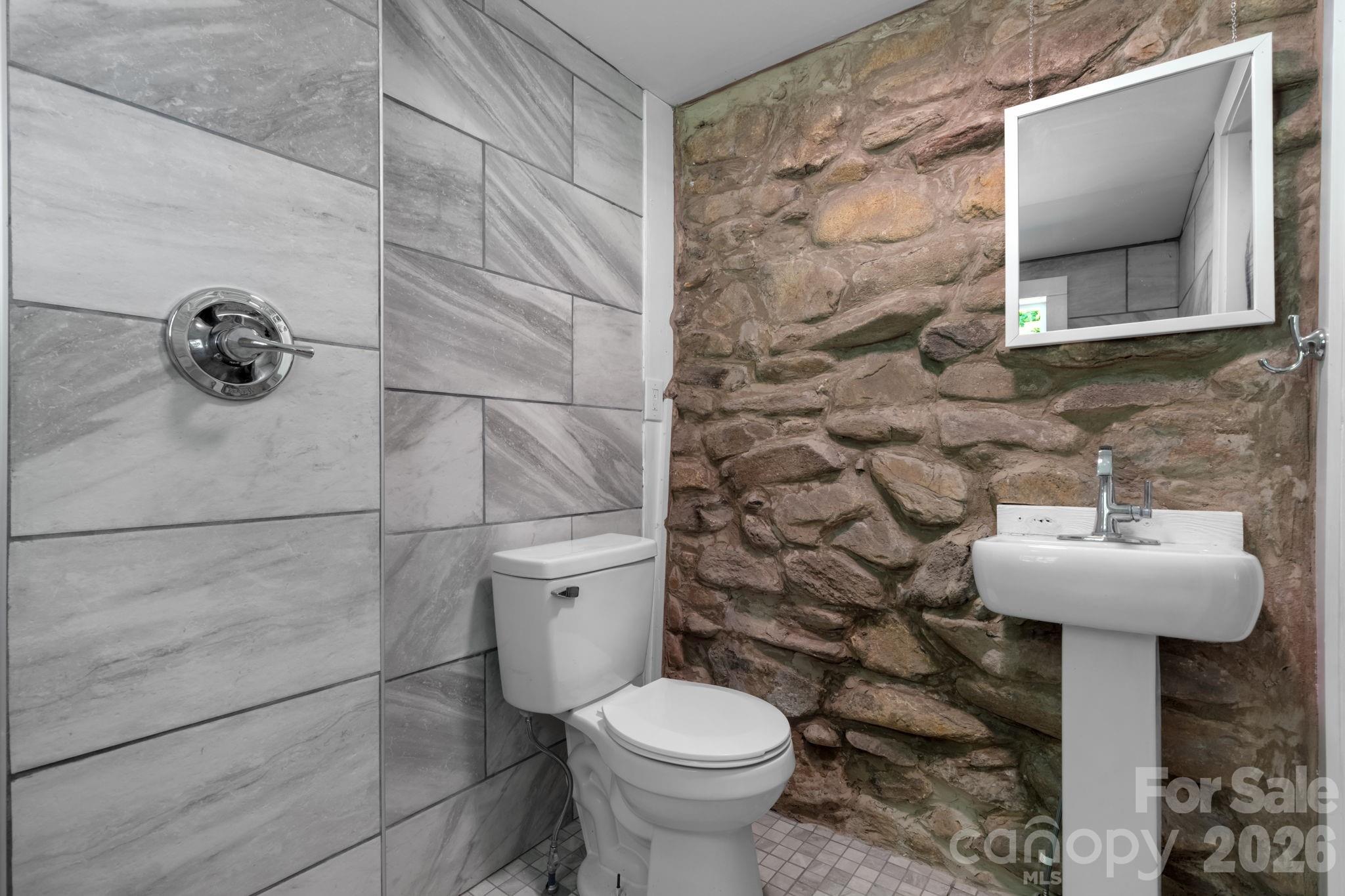 65 Mcdowell Street Property Photo 18