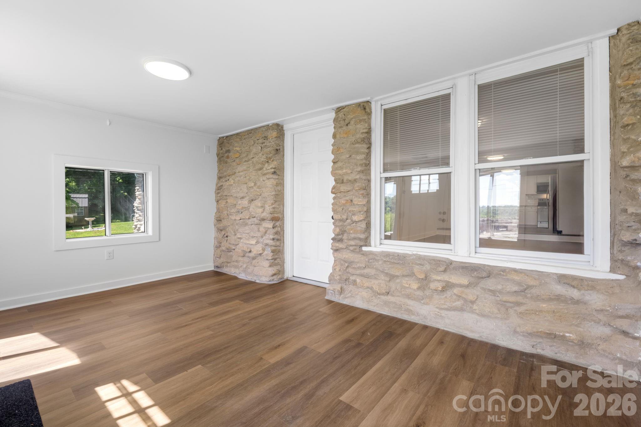65 Mcdowell Street Property Photo 20
