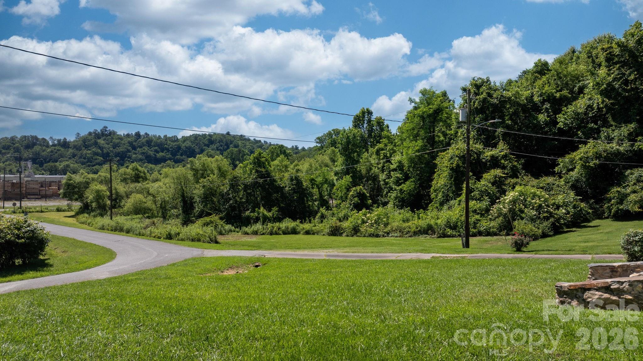 65 Mcdowell Street Property Photo 28