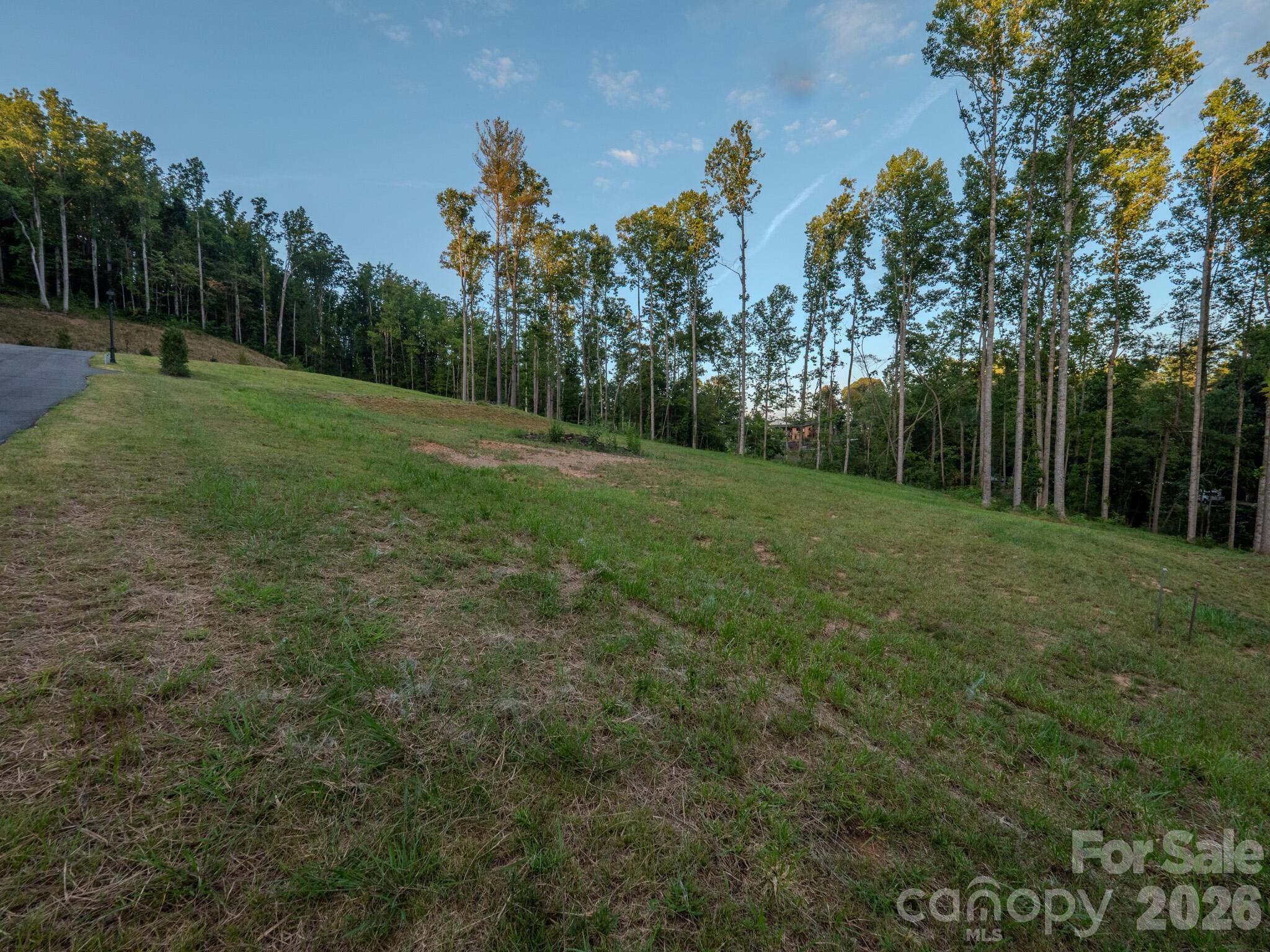 433 Irvine Drive Property Photo 1