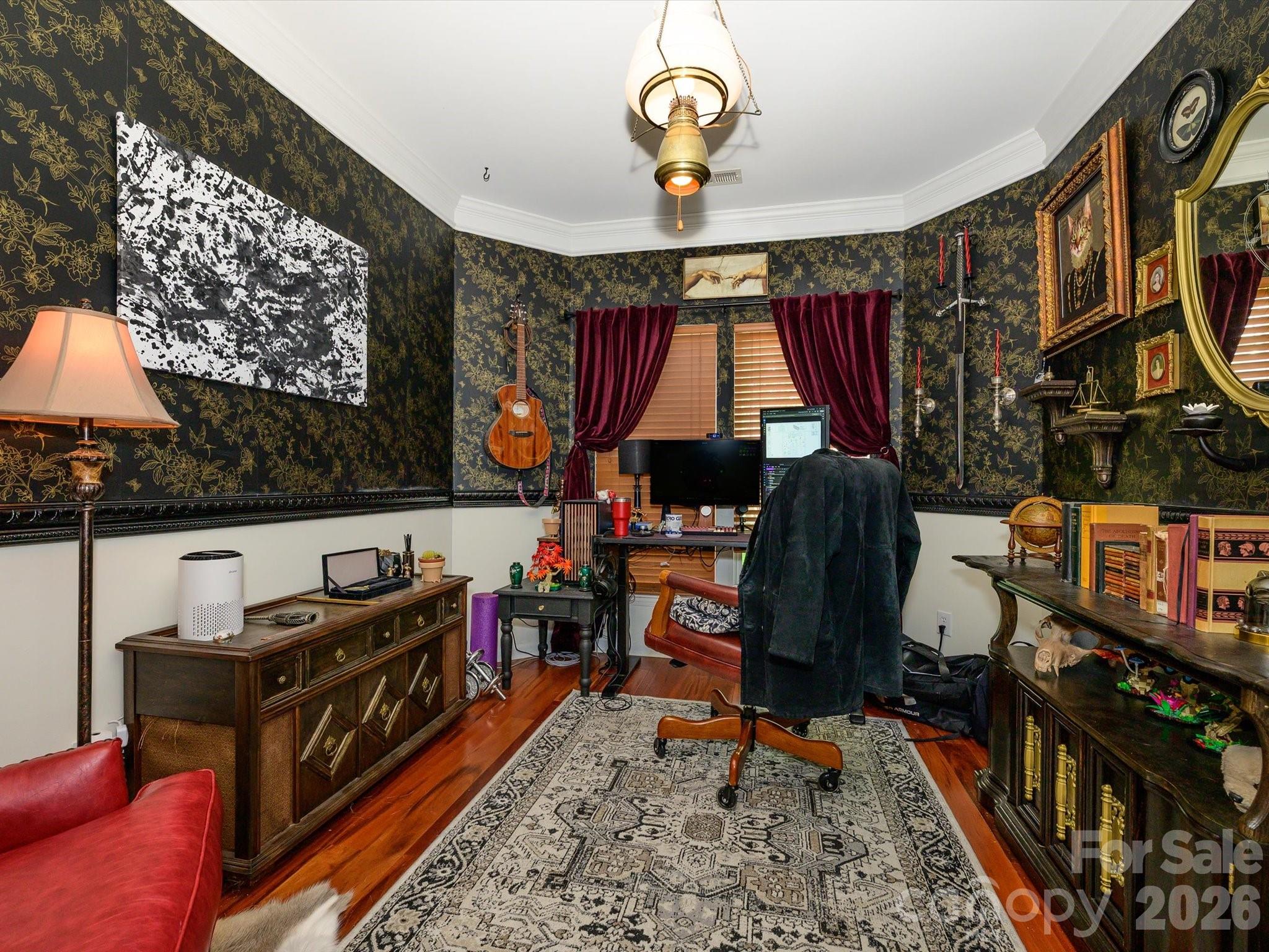 6815 Tanners Creek Drive Property Photo 8