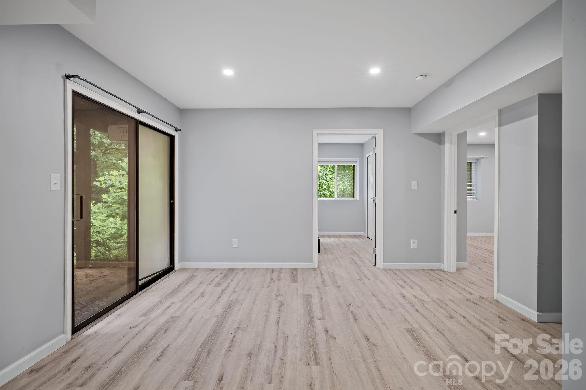 11 Grenadier Court Property Photo 9