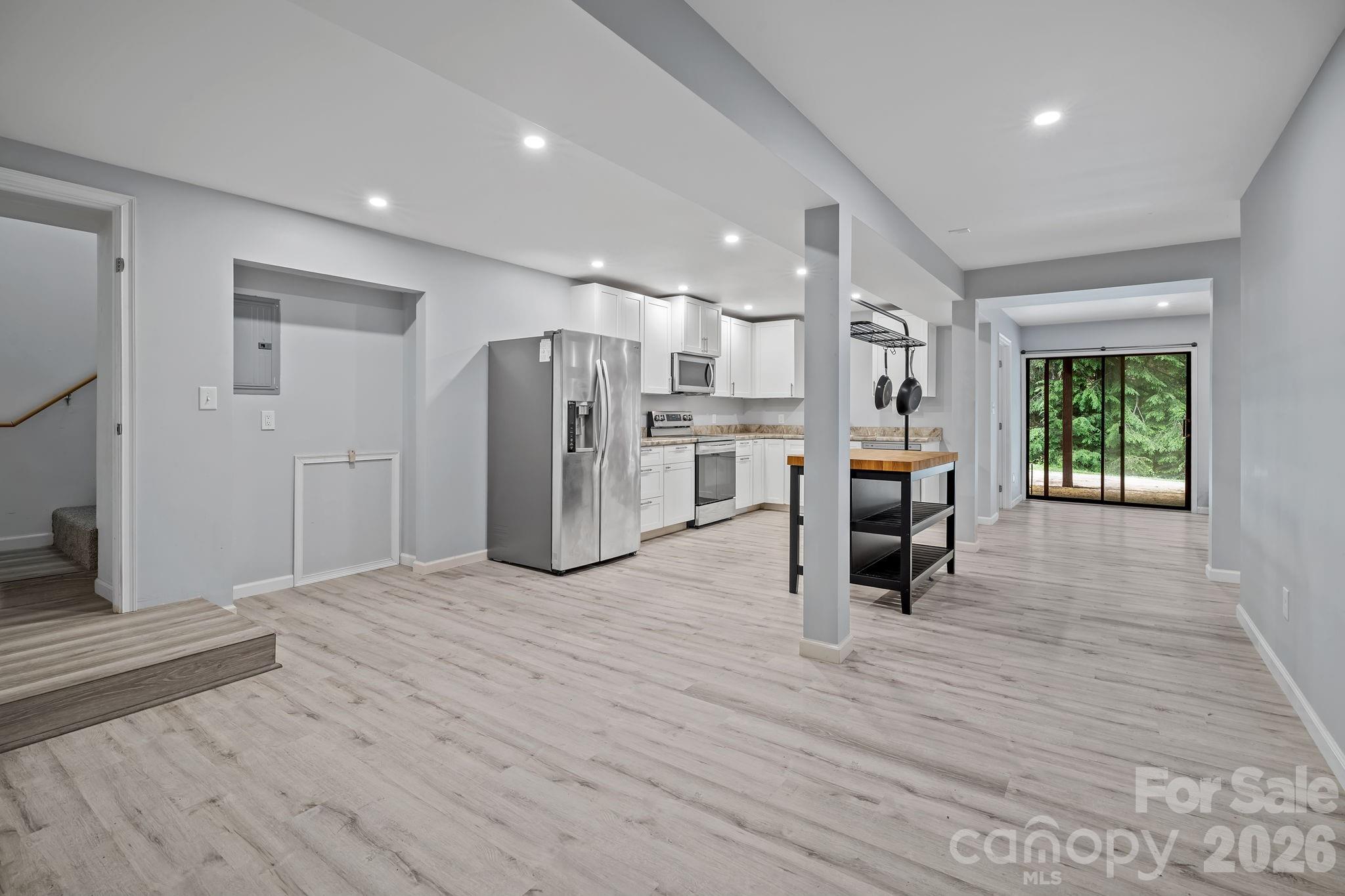 11 Grenadier Court Property Photo 16
