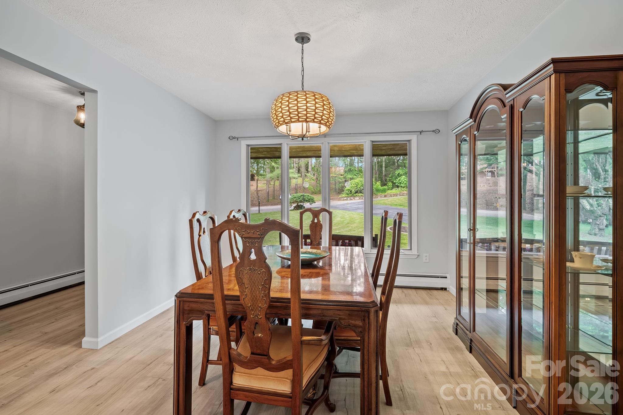 11 Grenadier Court Property Photo 24