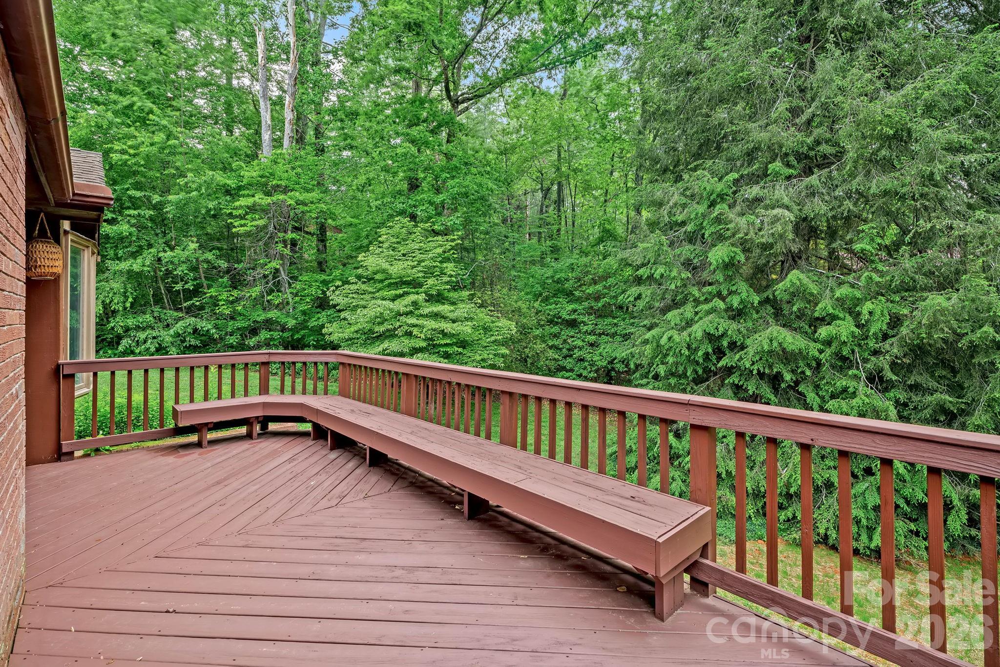 11 Grenadier Court Property Photo 26