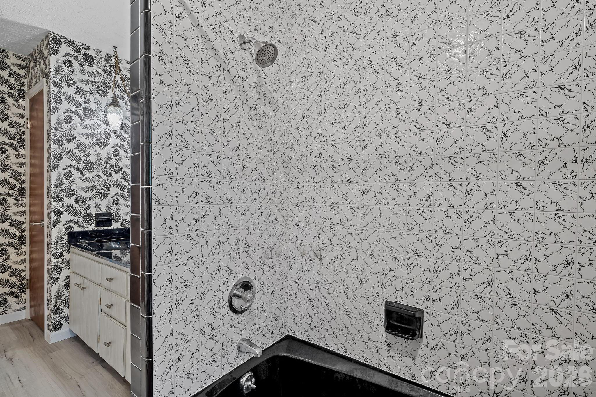 11 Grenadier Court Property Photo 31