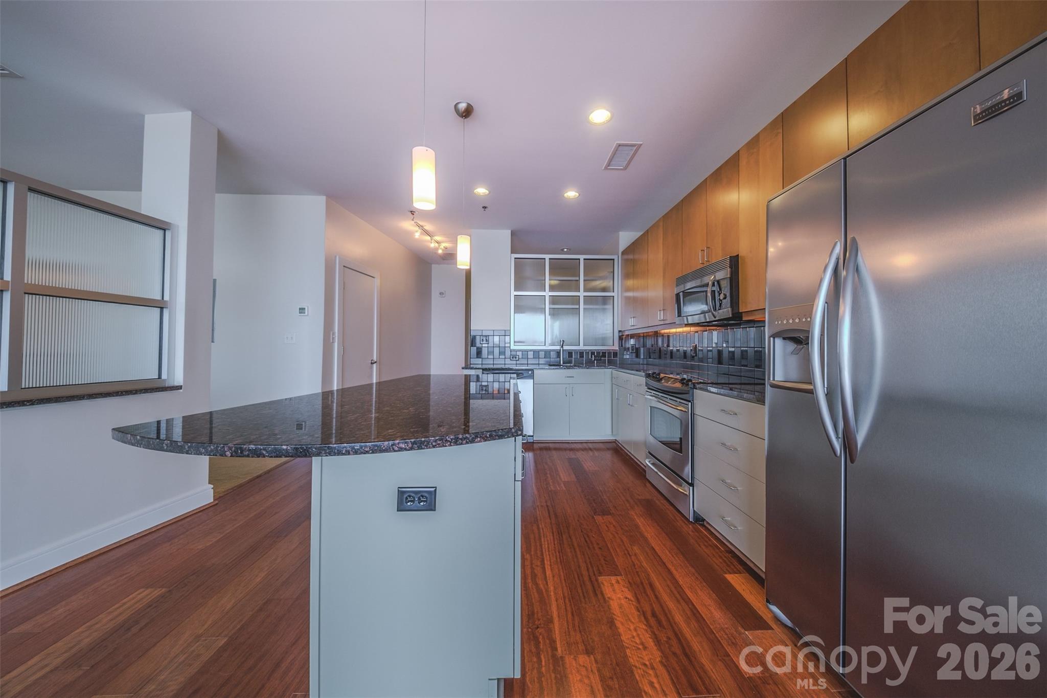 333 W Trade Street 1602 Property Photo 5