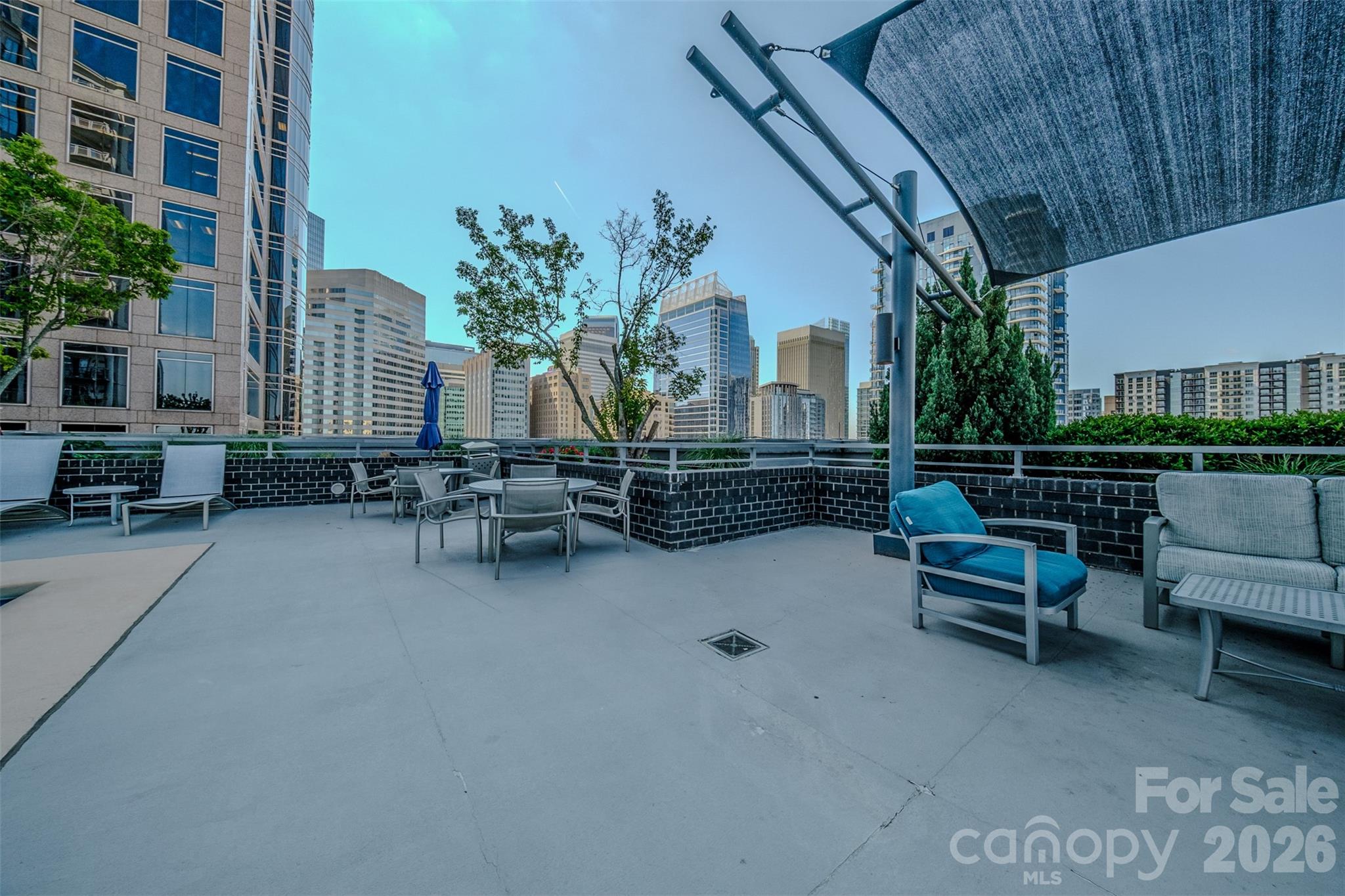 333 W Trade Street 1602 Property Photo 34