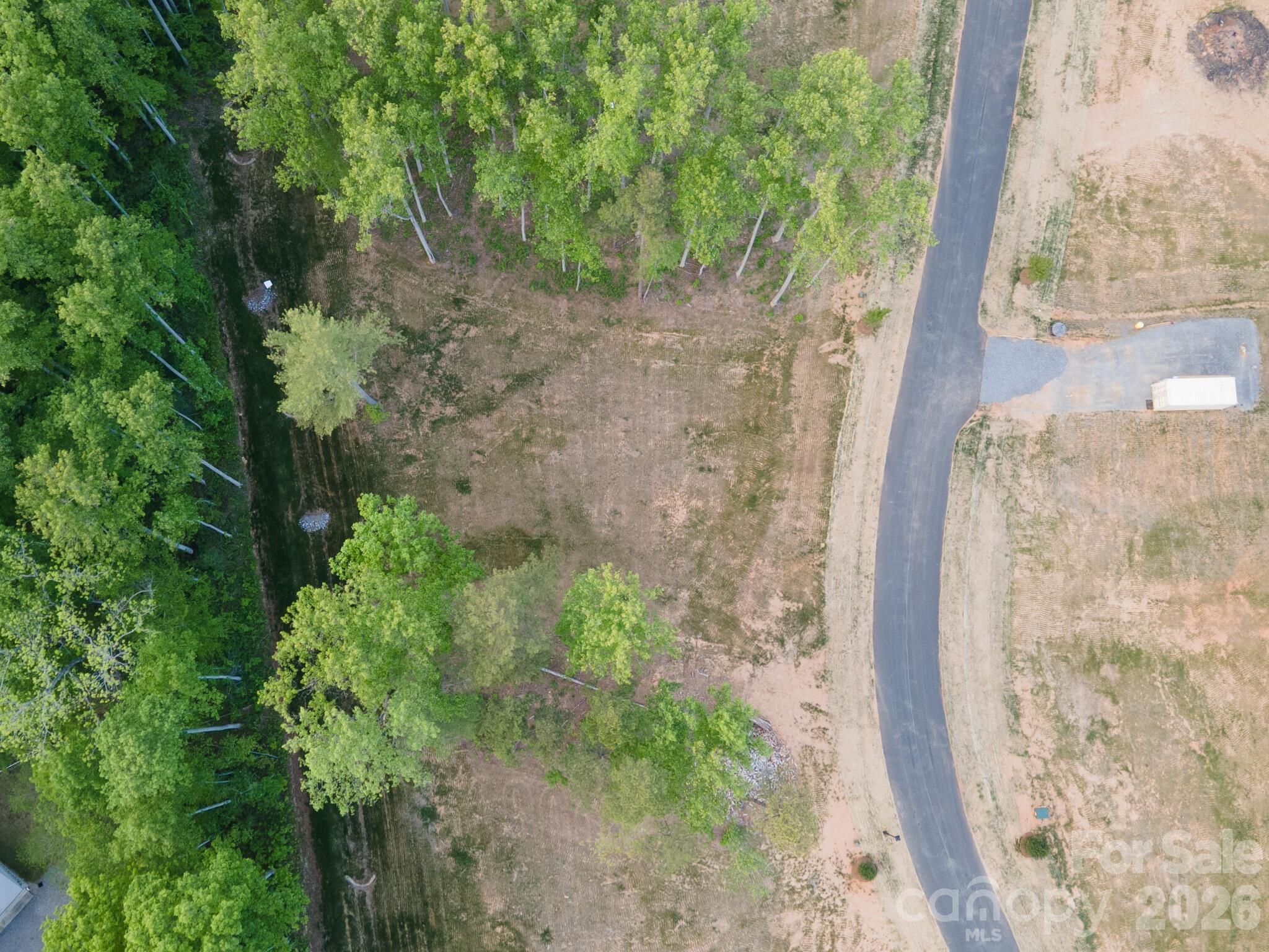 424 Irvine Drive Property Photo 14
