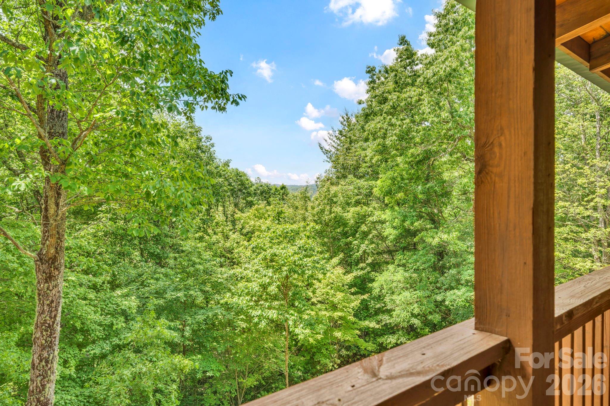 328 Nile Park Drive Property Photo 7