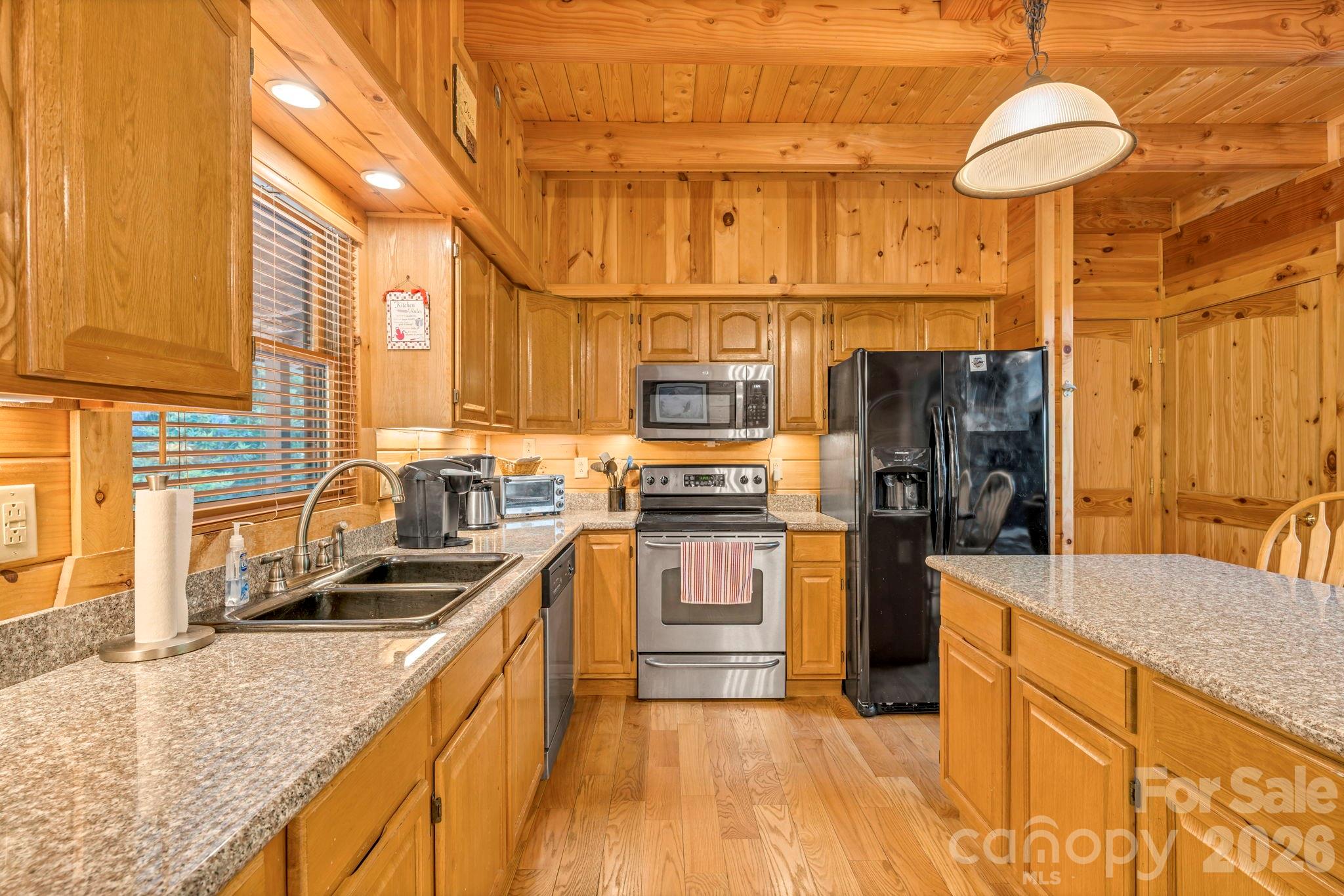 328 Nile Park Drive Property Photo 16