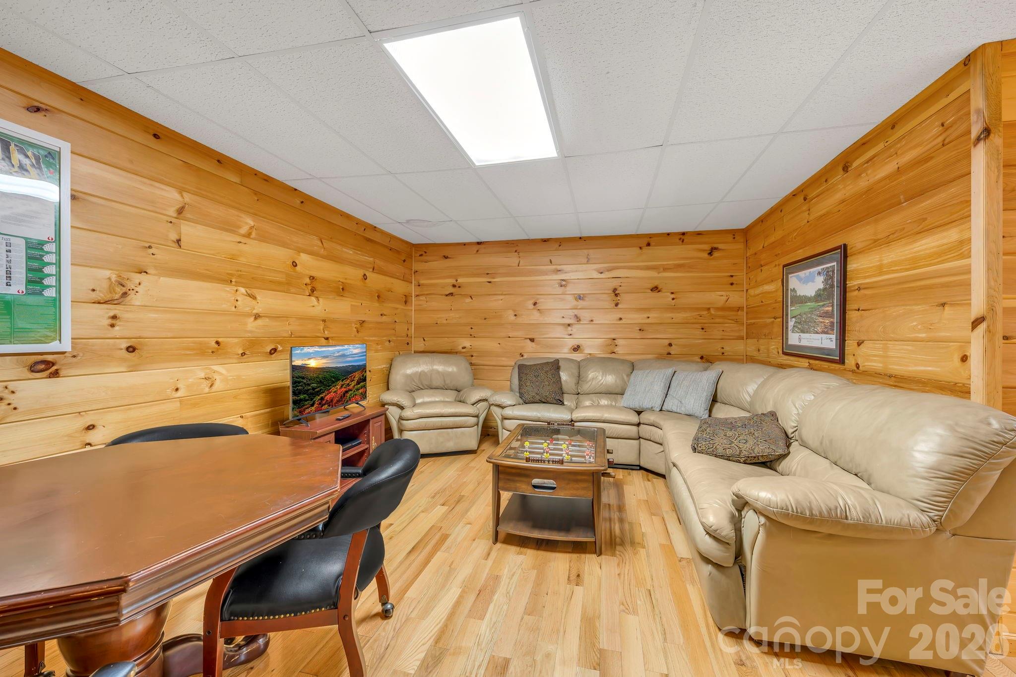 328 Nile Park Drive Property Photo 41