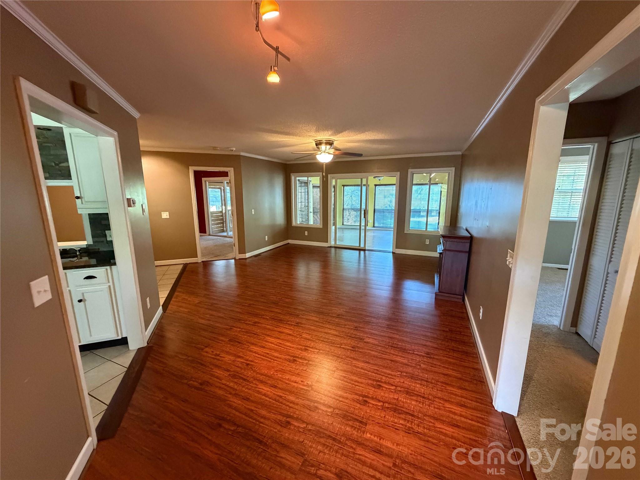 2076 S Fork Drive Property Photo 4
