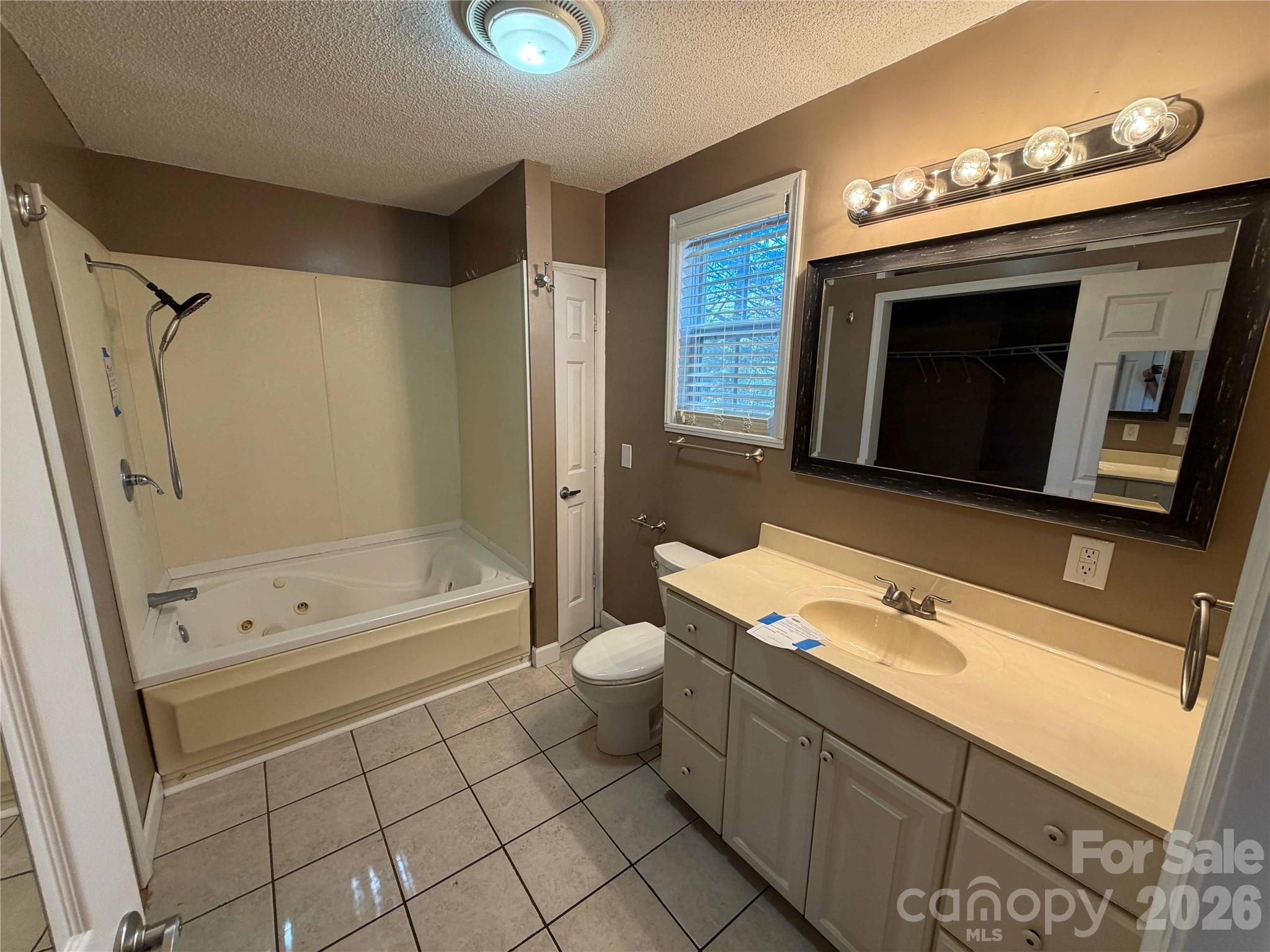 2076 S Fork Drive Property Photo 23