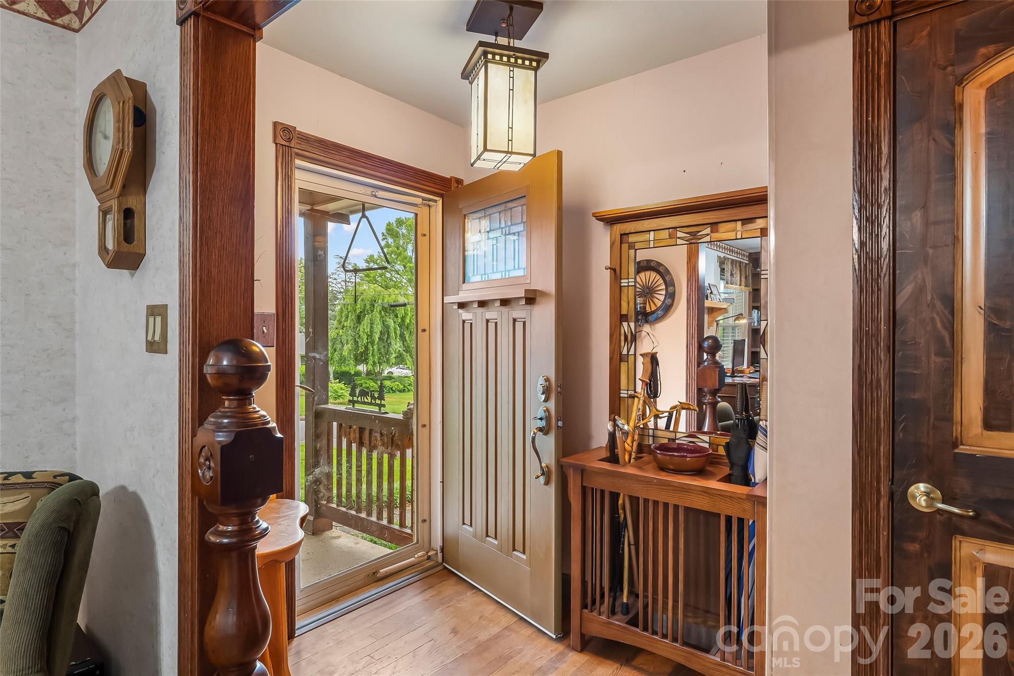 10 Oak Leaf Lane Property Photo 3