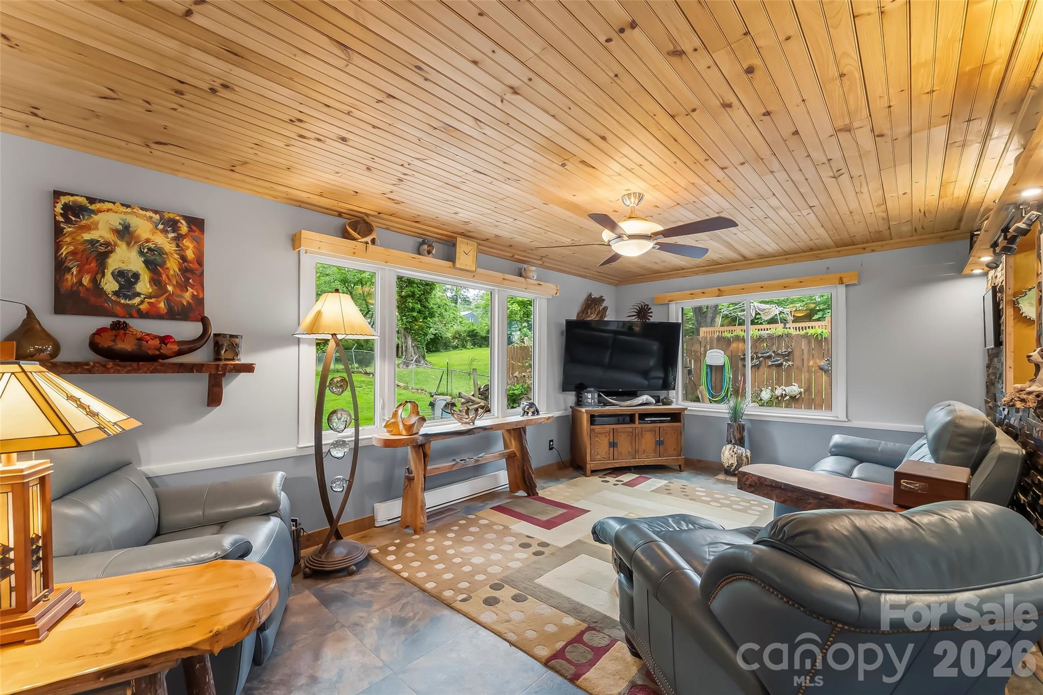 10 Oak Leaf Lane Property Photo 9