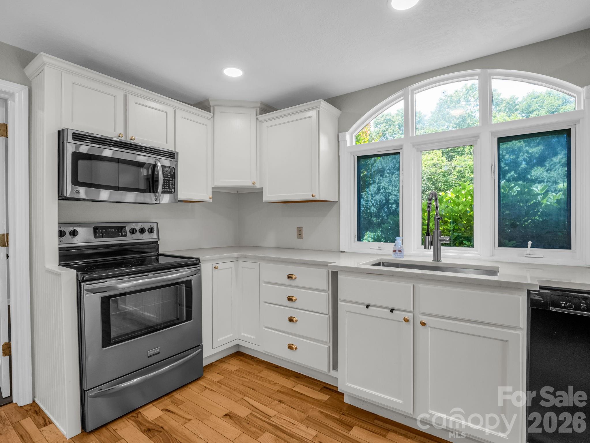 35 Chastain Hill Road Property Photo 12