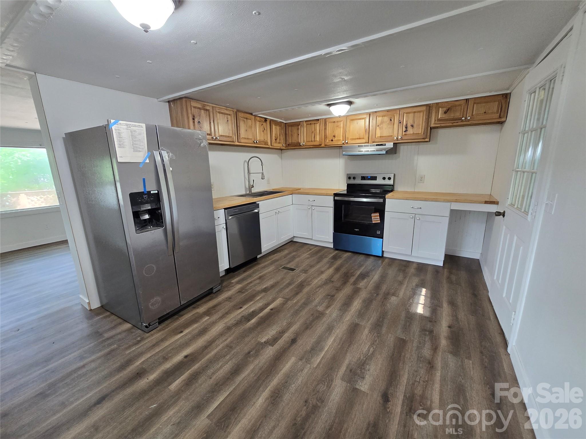 63 Sunnybrook Lane Property Photo 2