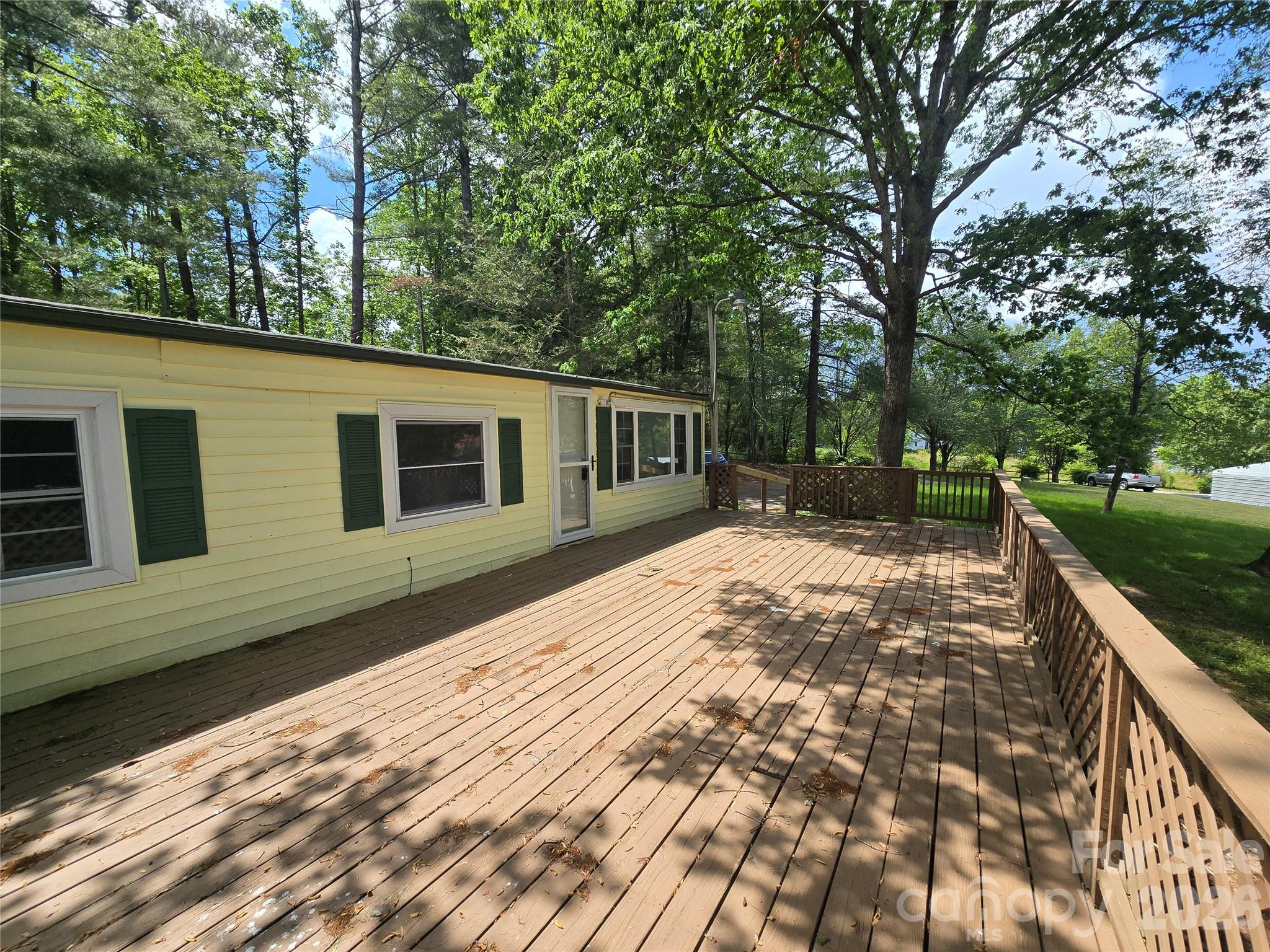 63 Sunnybrook Lane Property Photo 4