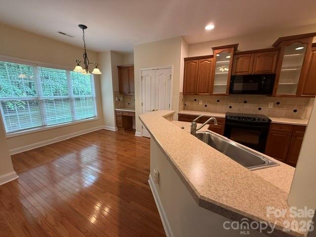5911 Sugarcane Court Property Photo 12