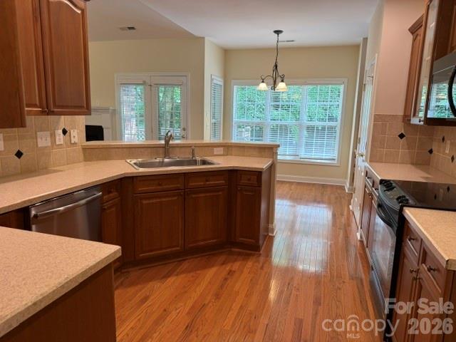 5911 Sugarcane Court Property Photo 13