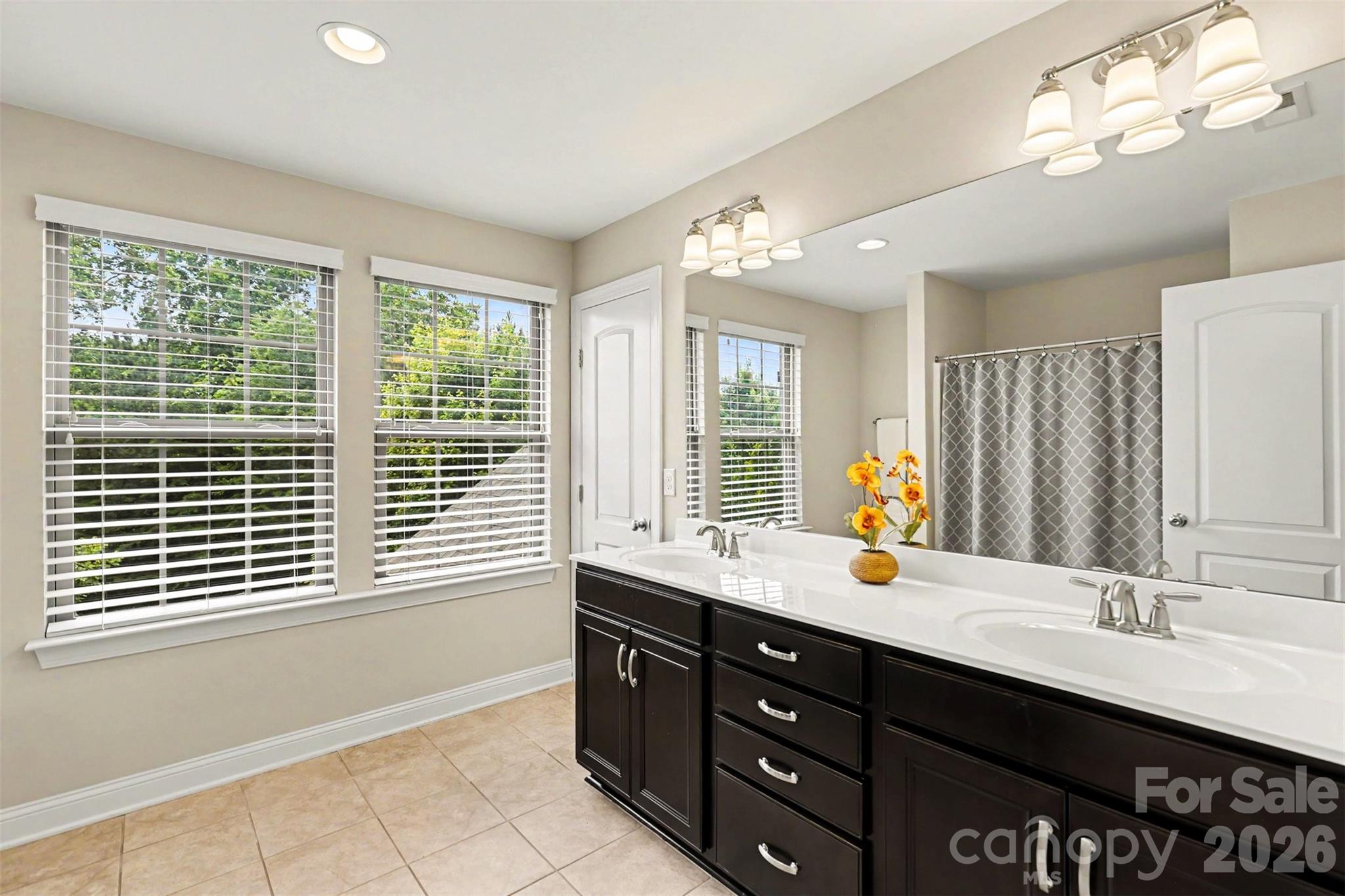 16524 Crosshaven Drive Property Photo 32