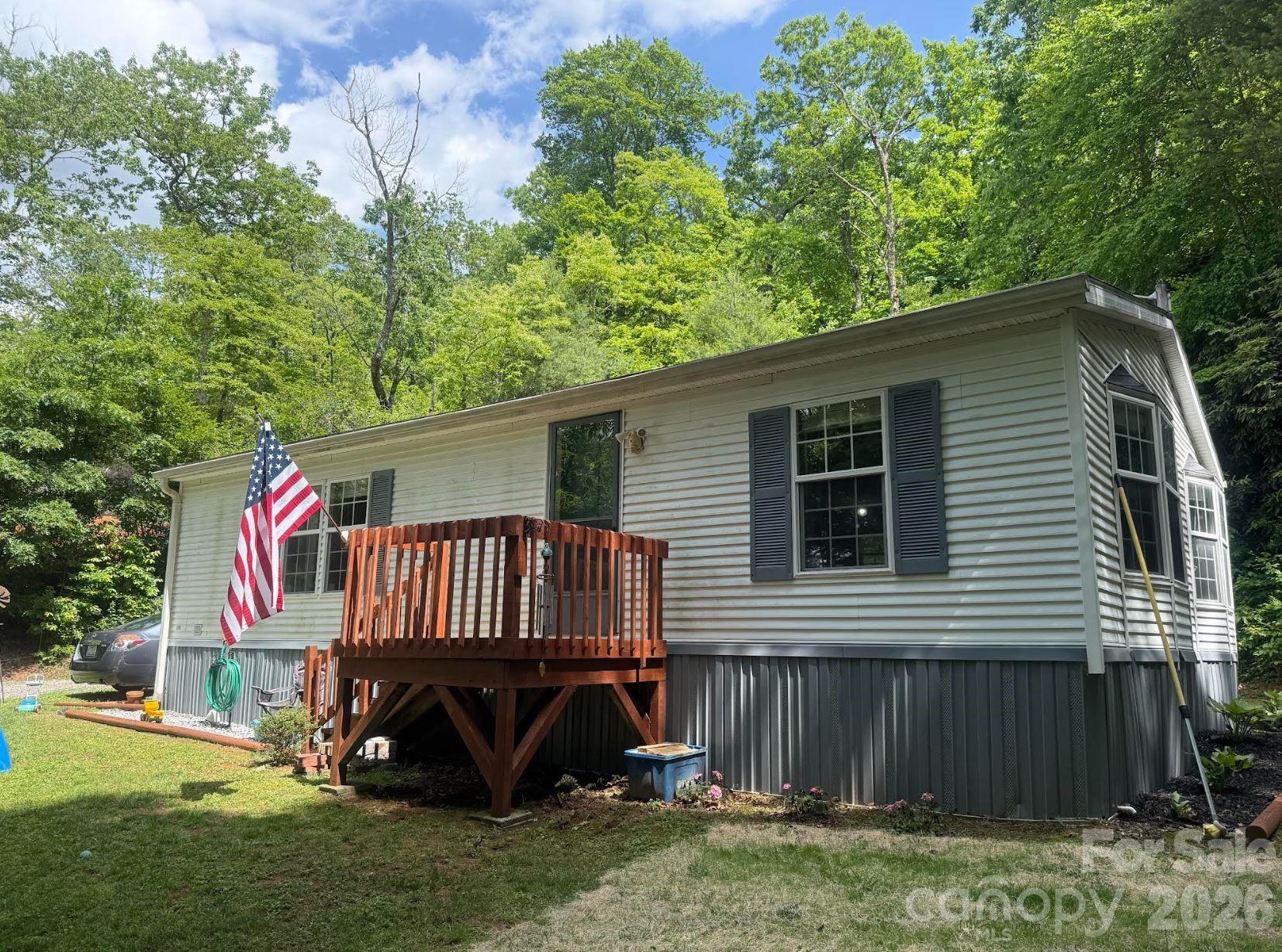 811 Turkey Pen Gap Road Property Photo 3