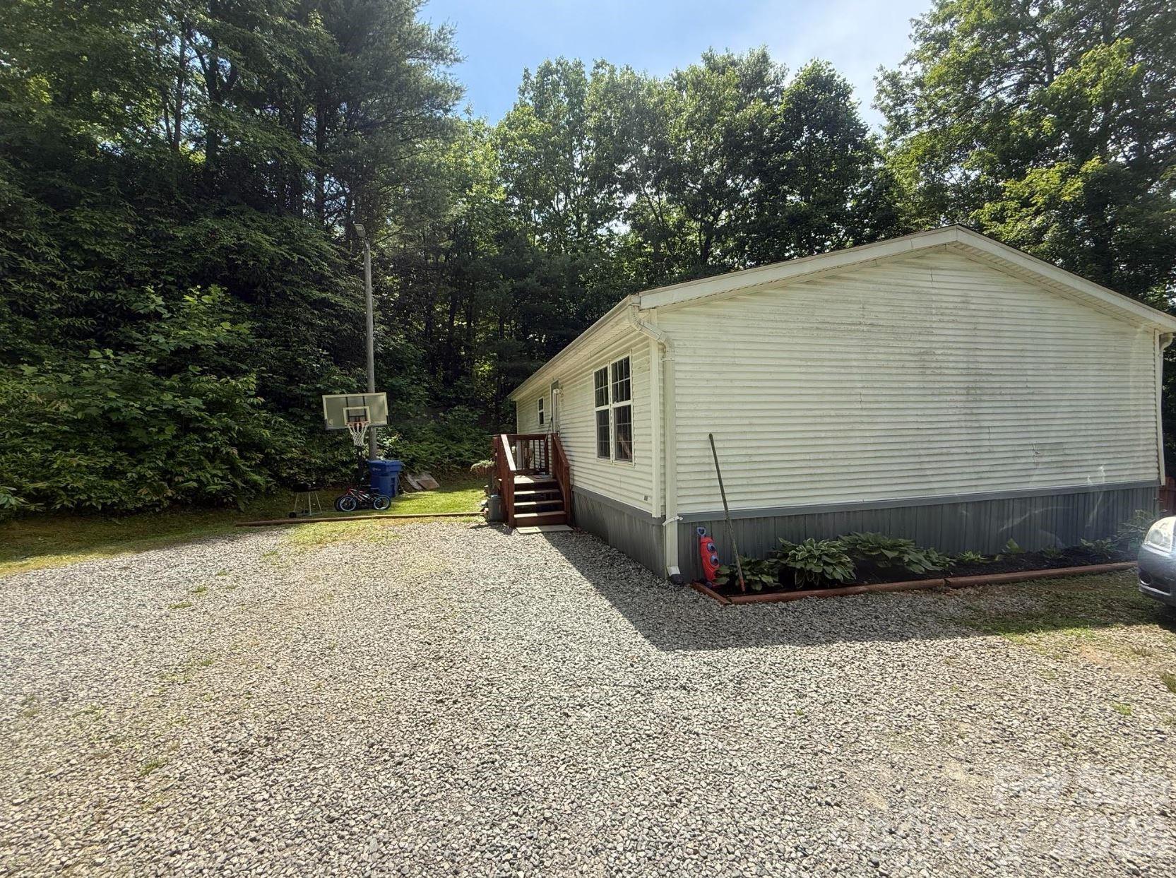 811 Turkey Pen Gap Road Property Photo 7