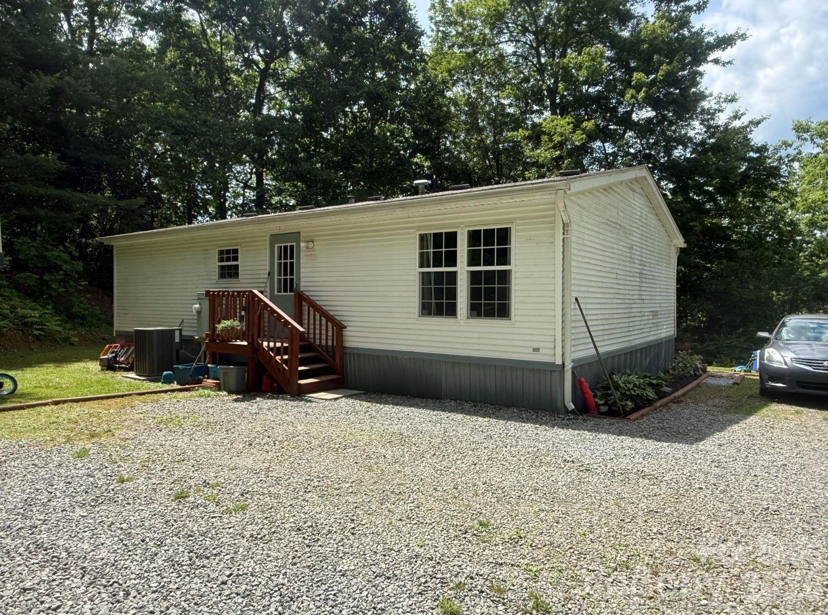 811 Turkey Pen Gap Road Property Photo 9