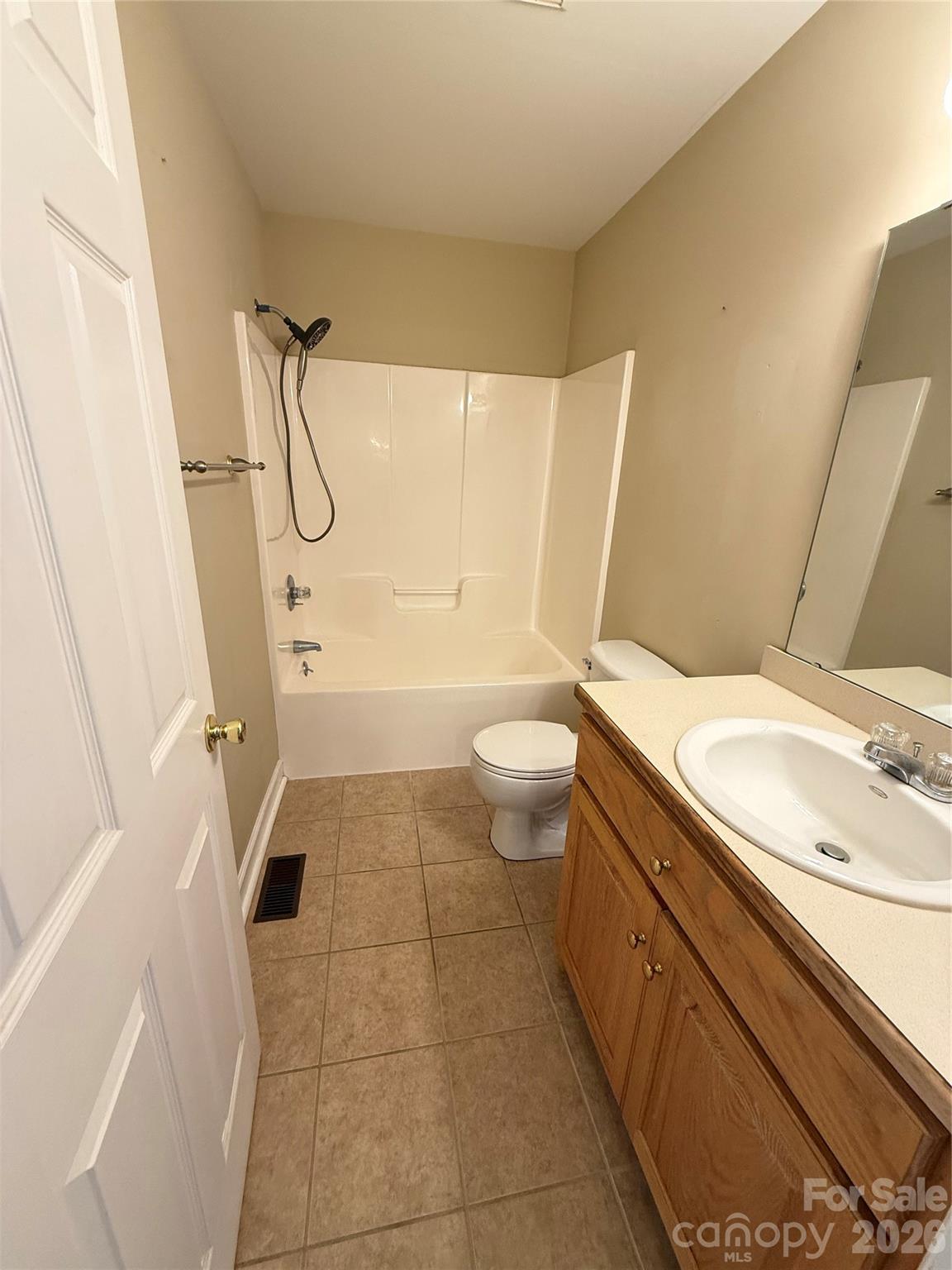 2178 Ixoria Road 6 Property Photo 20