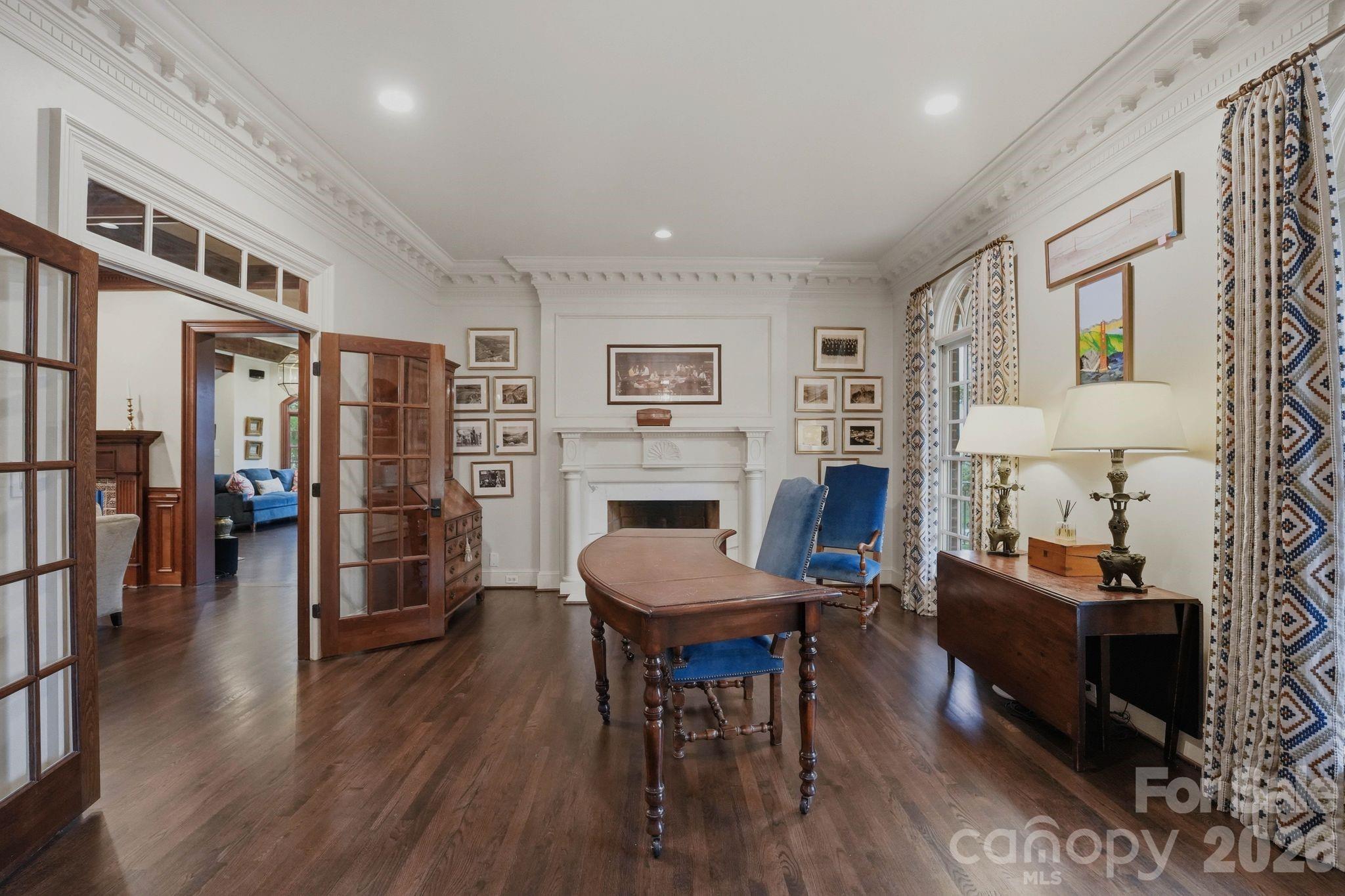 8700 Challis Farm Road Property Photo 17