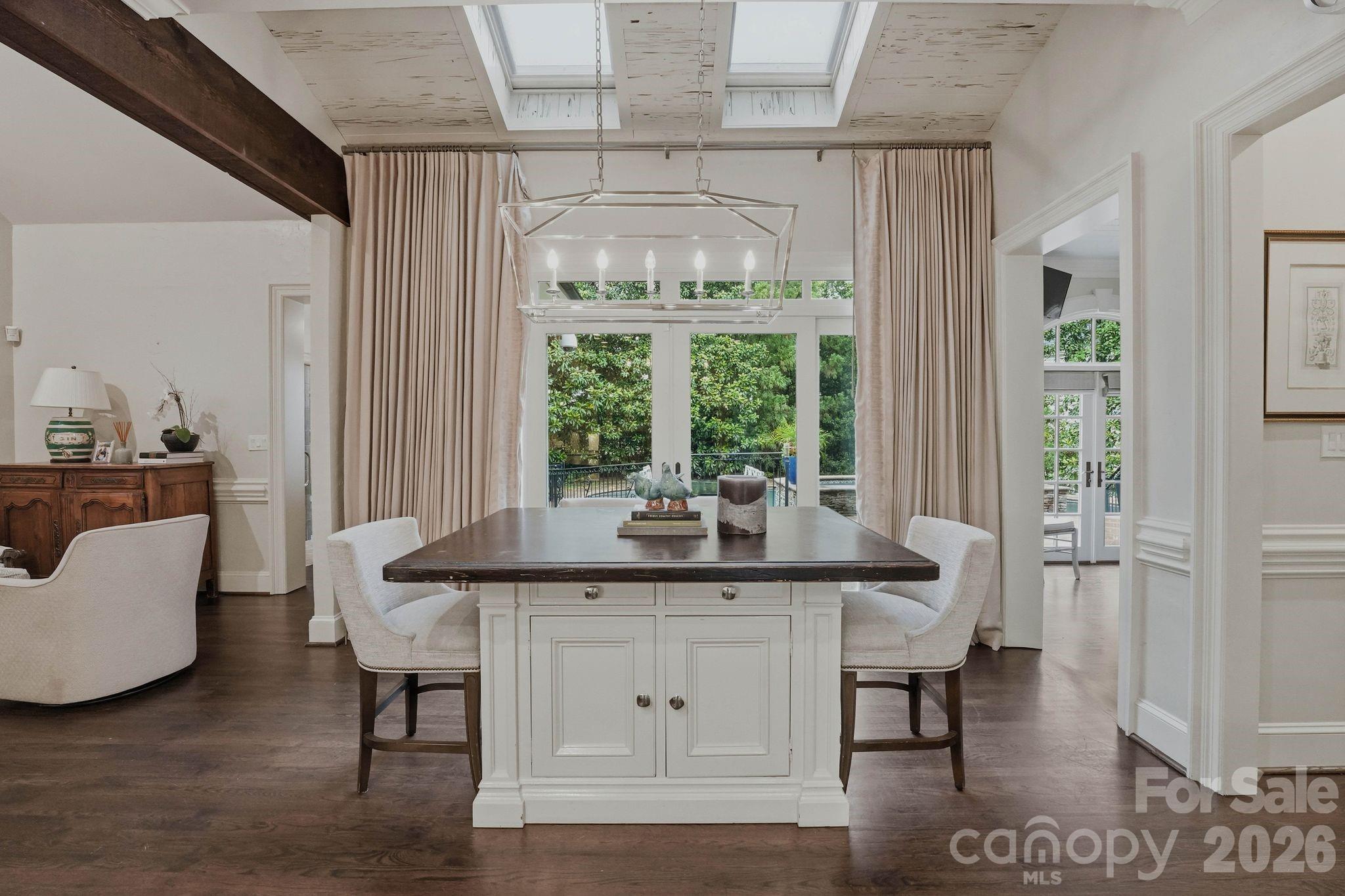 8700 Challis Farm Road Property Photo 28