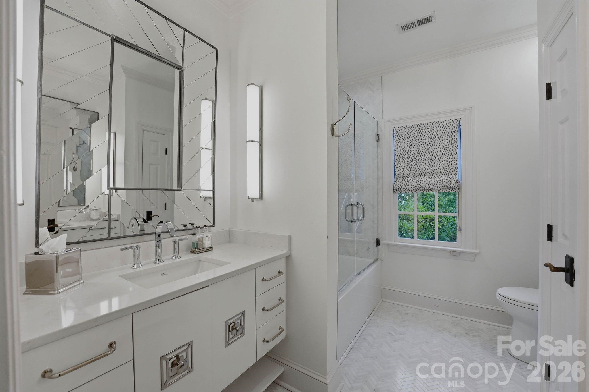8700 Challis Farm Road Property Photo 47
